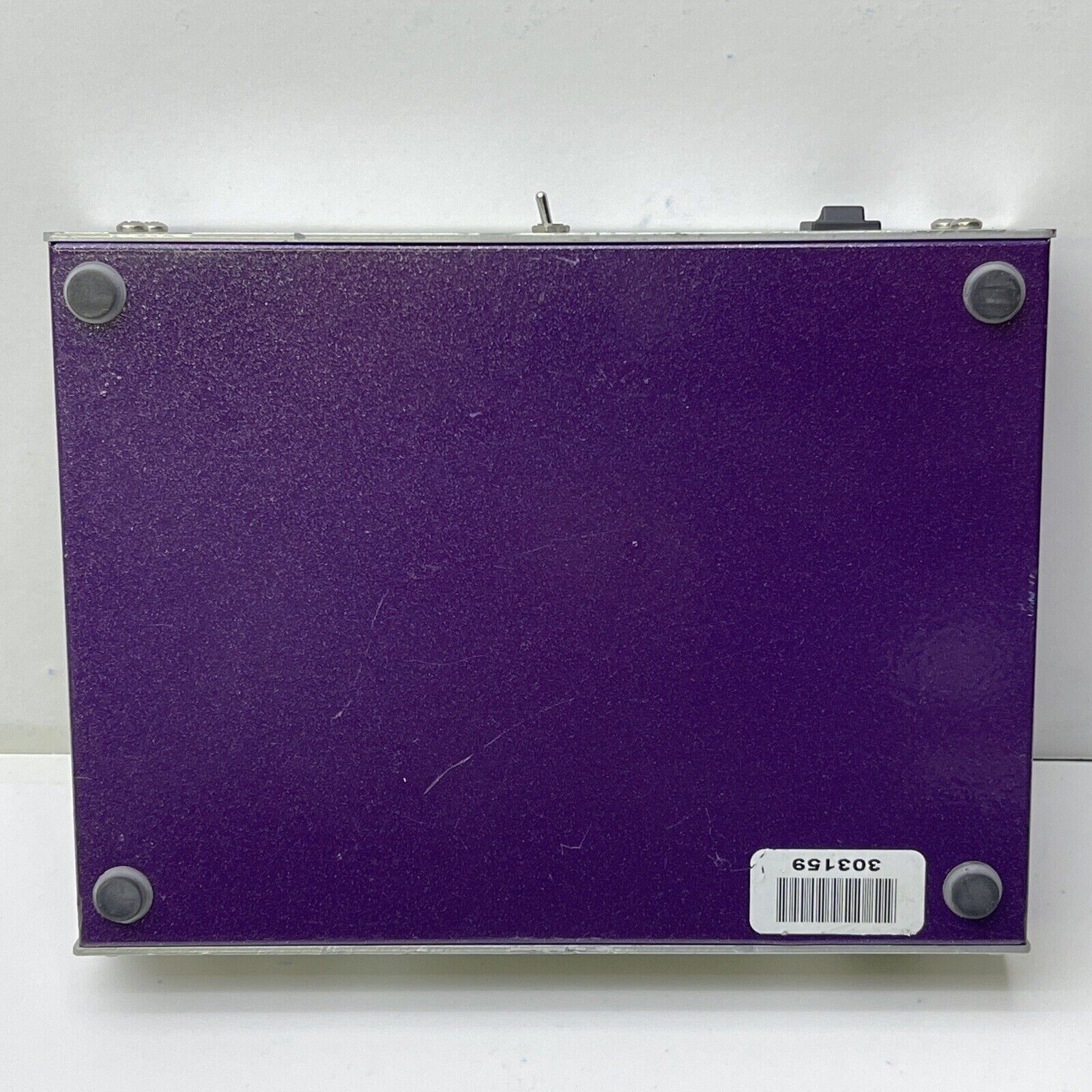 Laird Telemedia DV Distribution Amplifier LTM-DVDA5 1X5 IEEE 1394