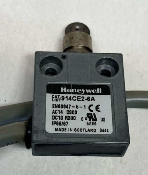 Honeywell 914CE2-6A RollerLimit Switch EN60947-5-1 (SD)