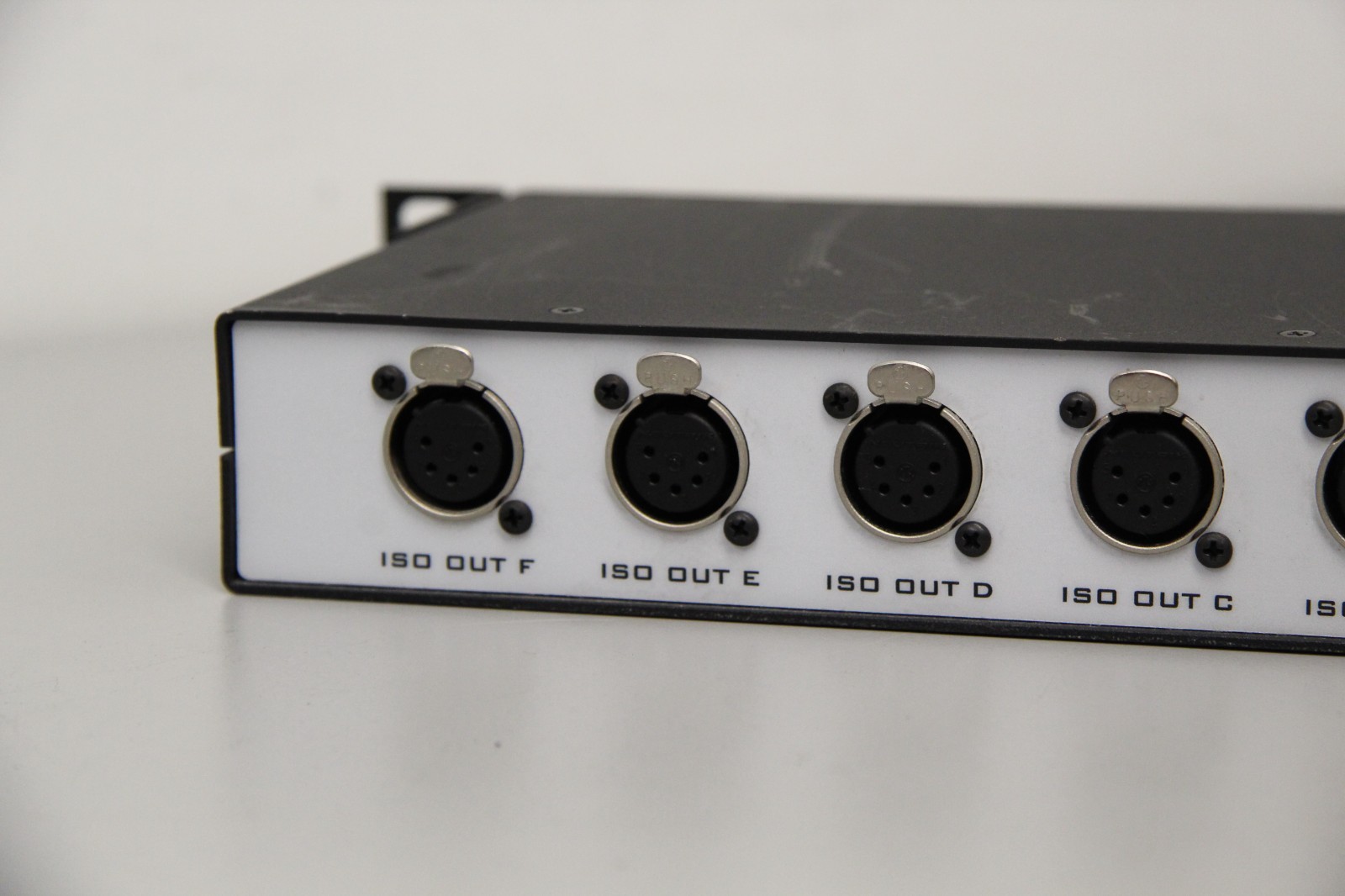 Pathway DMX Repeater Six Port Rack Mount DMX512 Splitter 8895