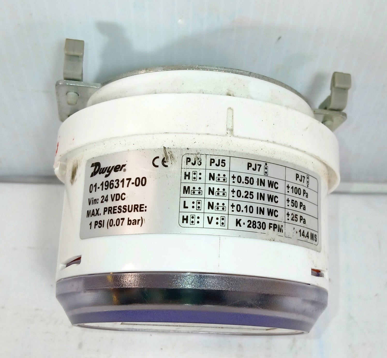 1 USED DWYER 01-196317-00 MAGNESENSE PRESSURE TRANSMITTIER***MAKE OFFER***