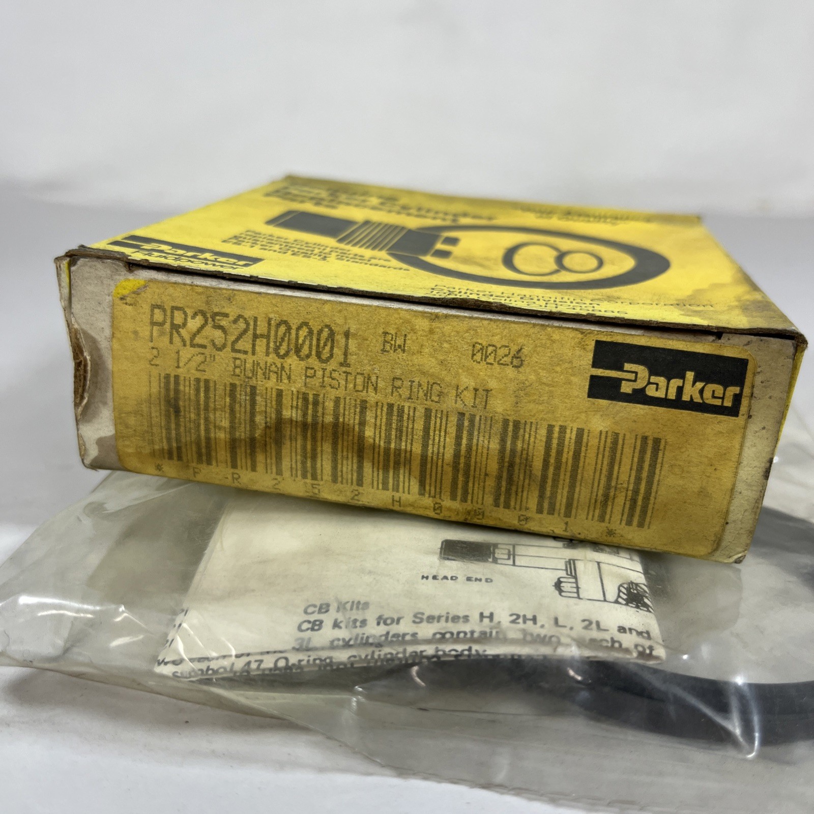 Genuine Parker OEM P/N PR252H0001 2-1/2″ Bunan Piston Ring Kit – Free Shipping