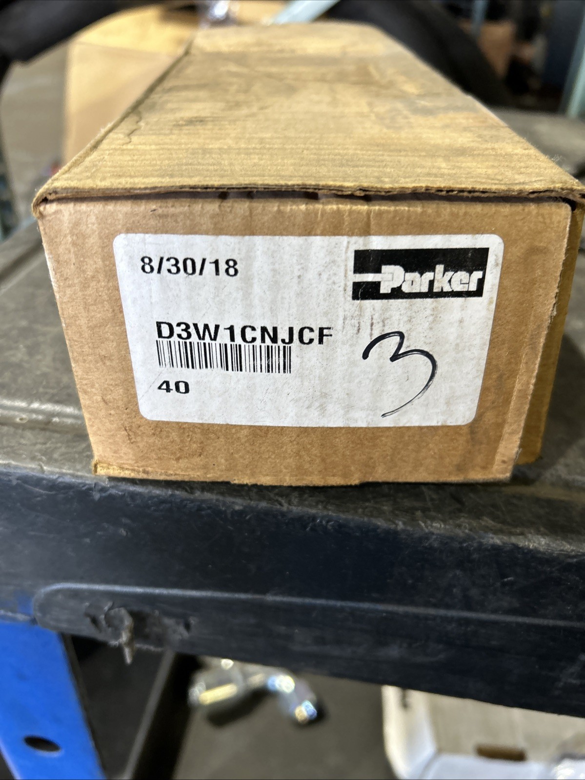 D3W1CNJCF