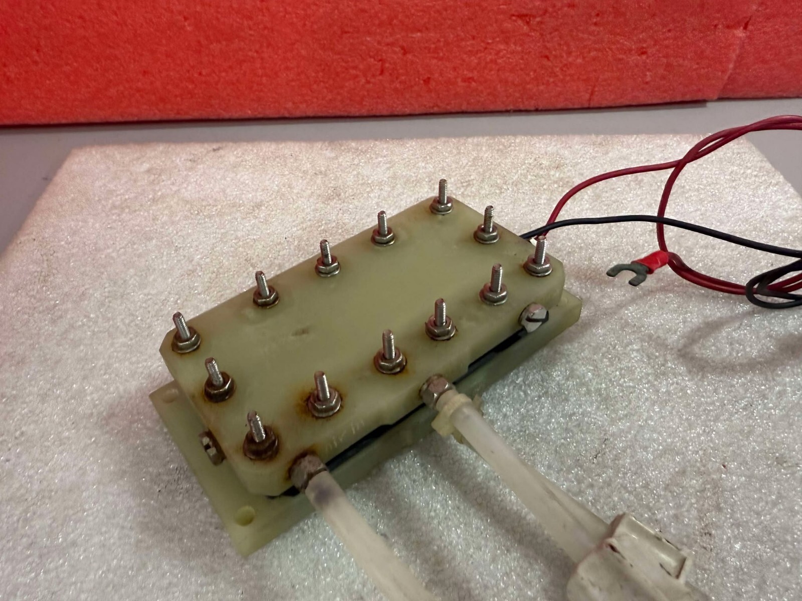 FUEL CELL STACK MEMBRANE ELECTRODE ASSEMBLY