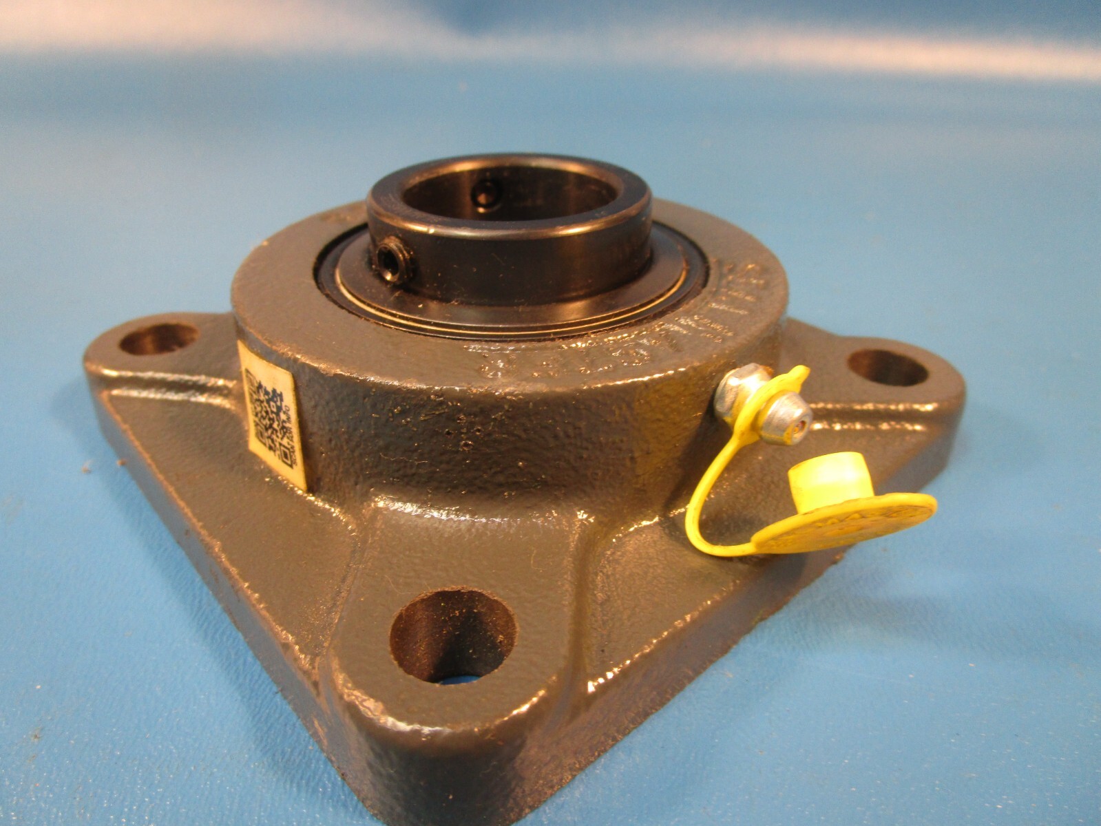 SEALMASTER SF-19, 4-Bolt Flange Mount Ball Bearing Unit, 1-3/16″ Bore, Set Screw