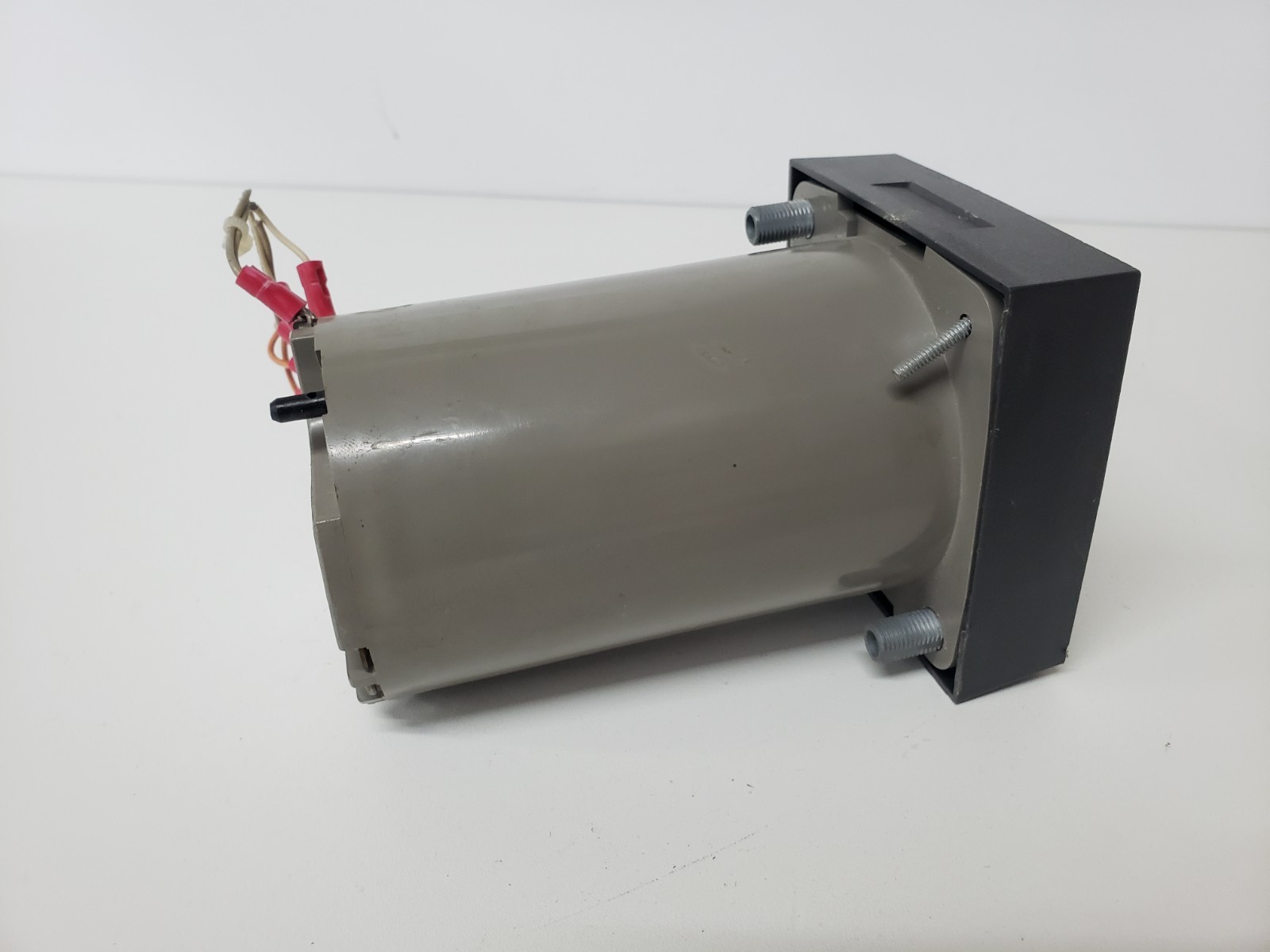 ATC 305E015A20PX Timer 120v 305E 015 A 20 PX