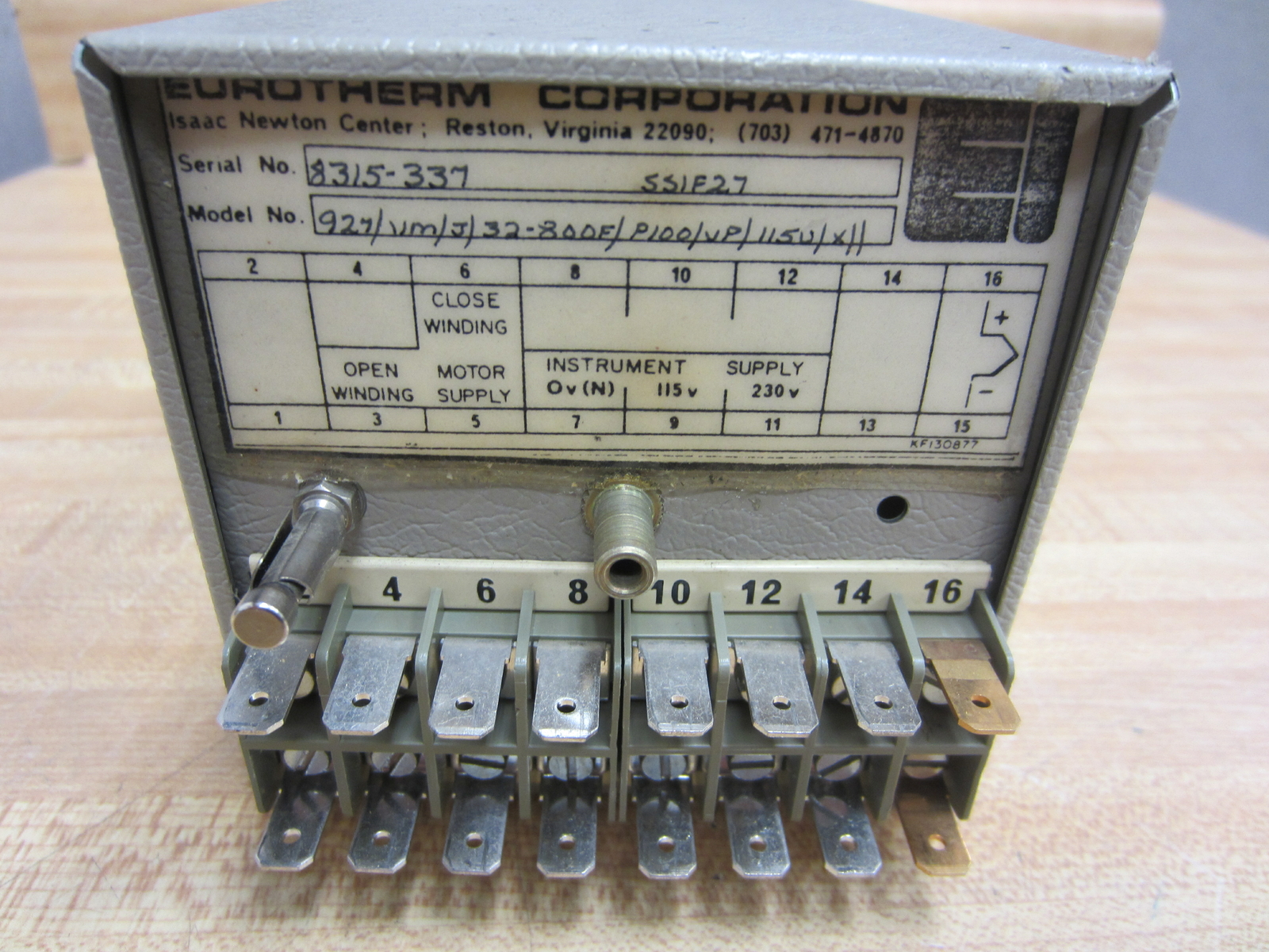 Euro-Therm 927/VM/J/32-800F/P100/VP/115V/X11 Air Temperature