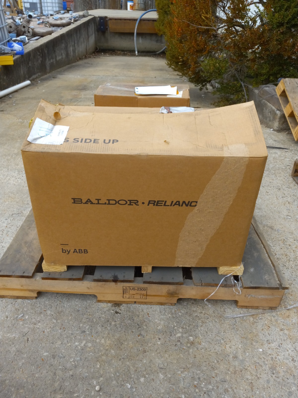 10 HP BALDOR RELIANCE SUPER E MOTOR EM3774T 1760 RPM 215T FRAME