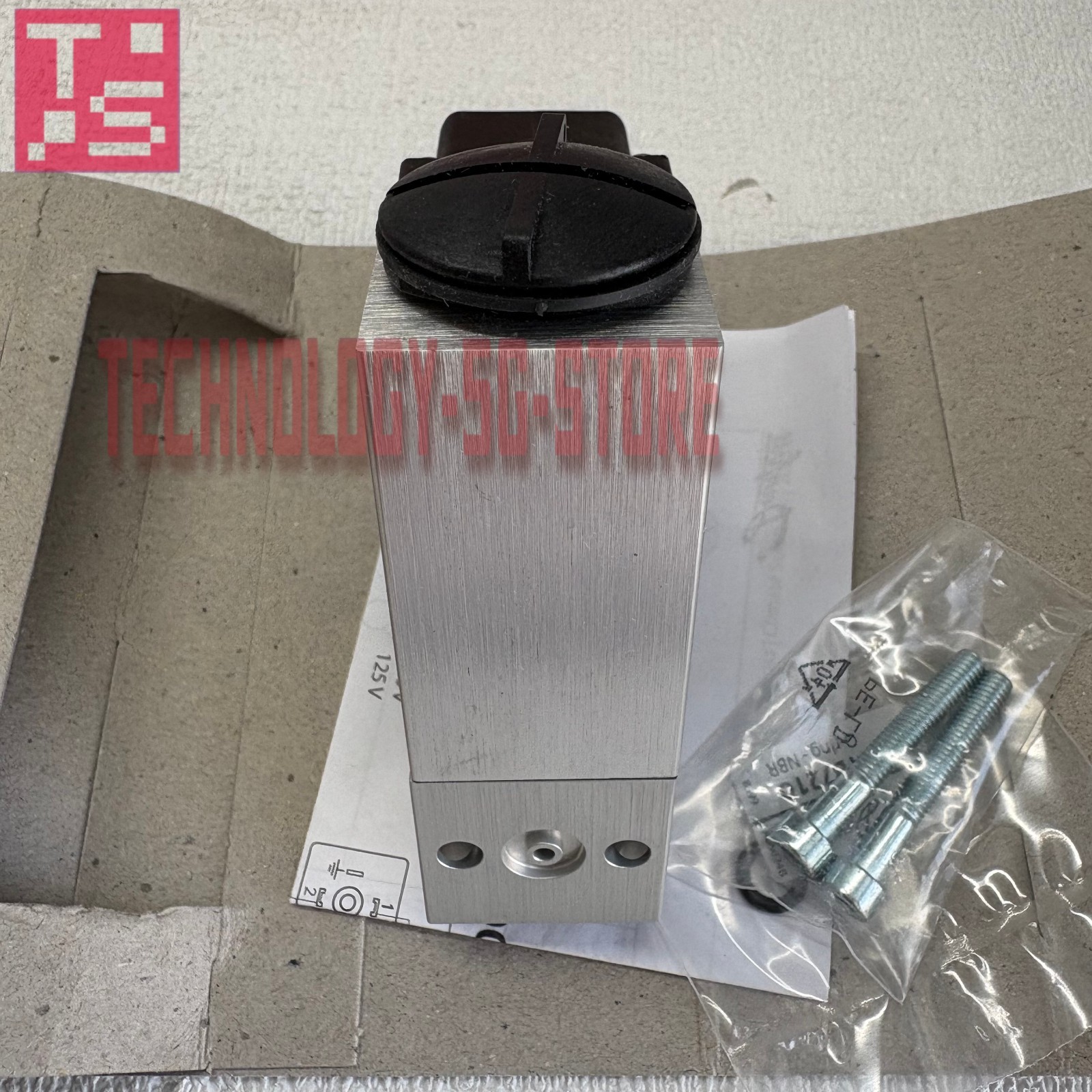 #1pcs new Danfoss 061B000366 MBC5100 pressure sensor