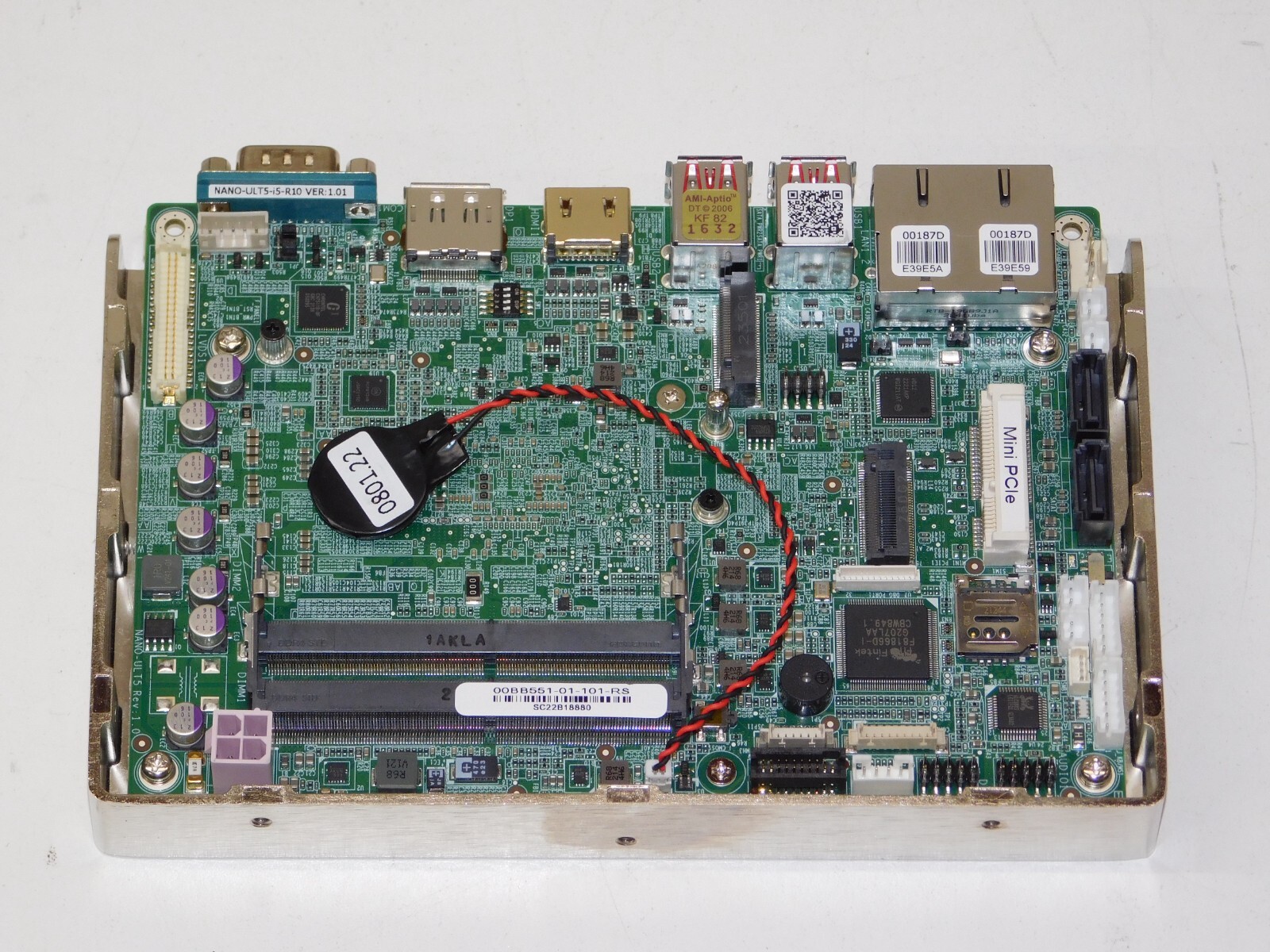 New IEI NANO-ULT5-i5-R10 Single Board Computer EPIC SBC Supports Intel 8th Gen