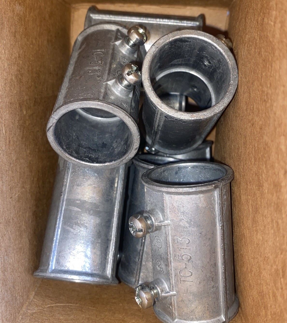 Lot Of 20 NEER TC-513 Set-Screw Type EMT Coupling 1″