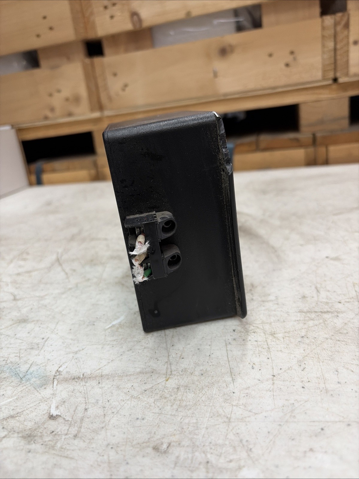 Used CONTROL CONCEPTS IC+107 ACTIVE TRACKING FILTER 120VAC 50/60HZ 7.5A