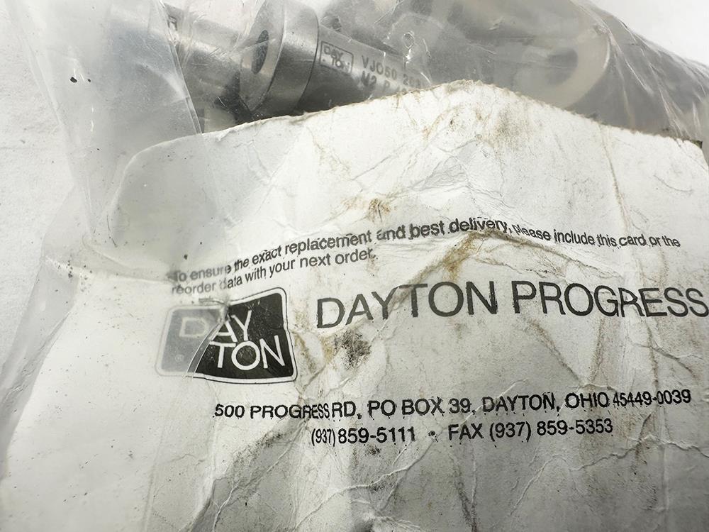 Lot of 16 Qty Dayton VJO50-2031 M2 P.4800 Oval Push In Punch NEW FREE FAST SHIP