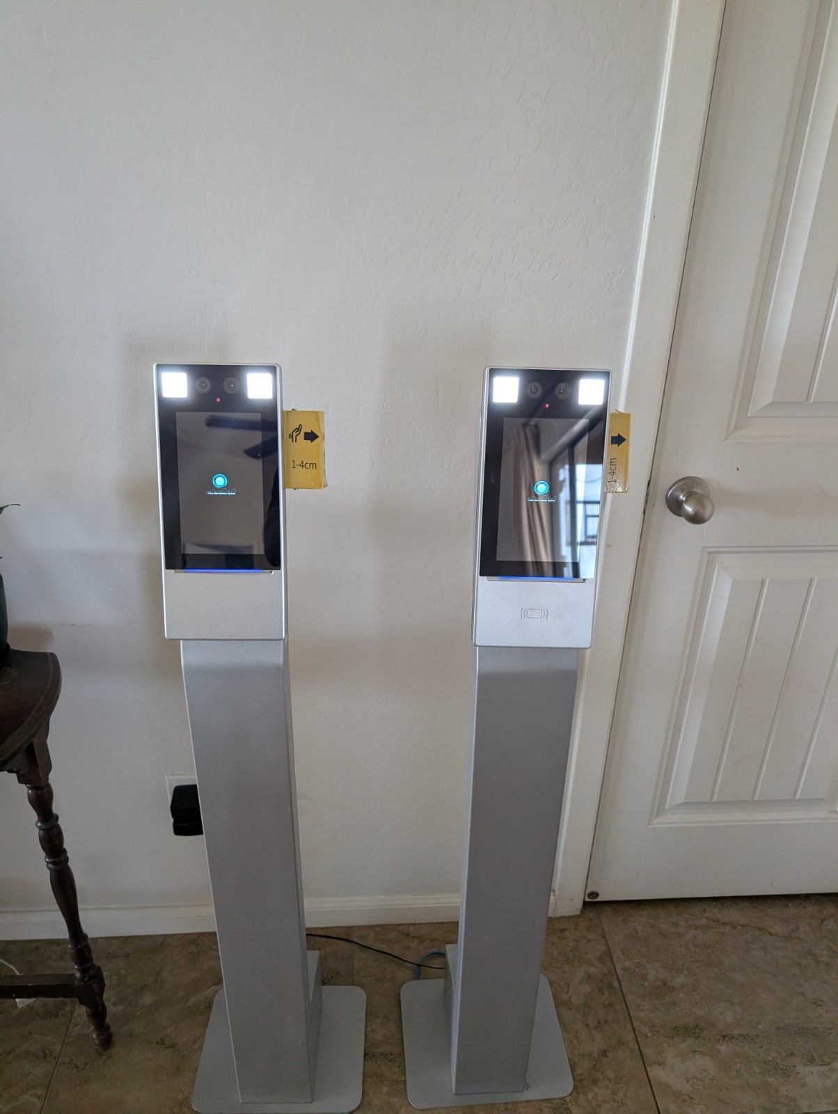Uniview Face Recognition Access Terminal w/ Digital Detection Module OEP-BTS1-NB