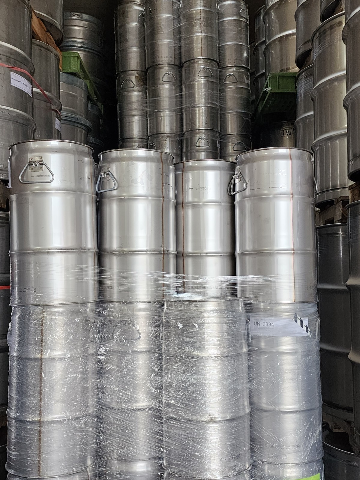 Used 8 Gallon Stainless Steel barrel drum closed head