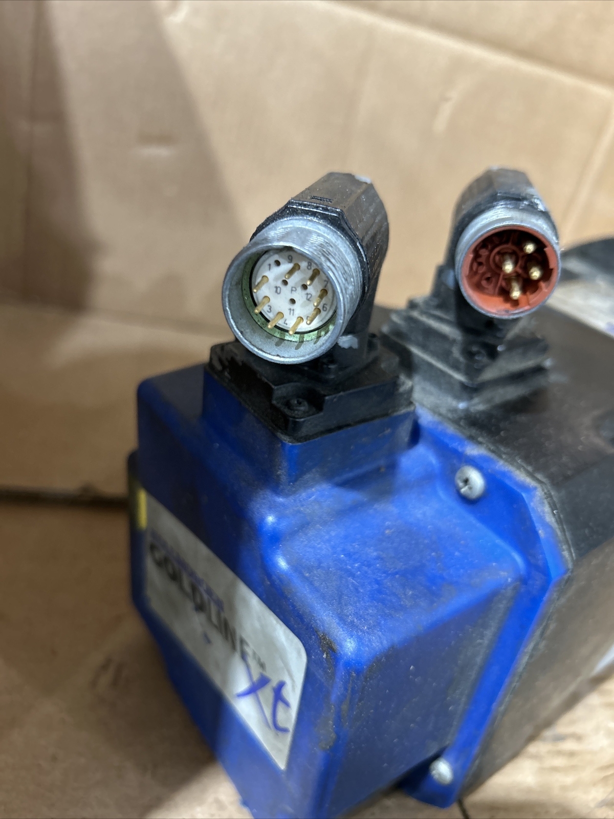 KOLLMORGEN GOLDLINE XT MT504B1-R1C1 SERVOMOTOR IP65, 230 V, 4000 RPM (WP2)