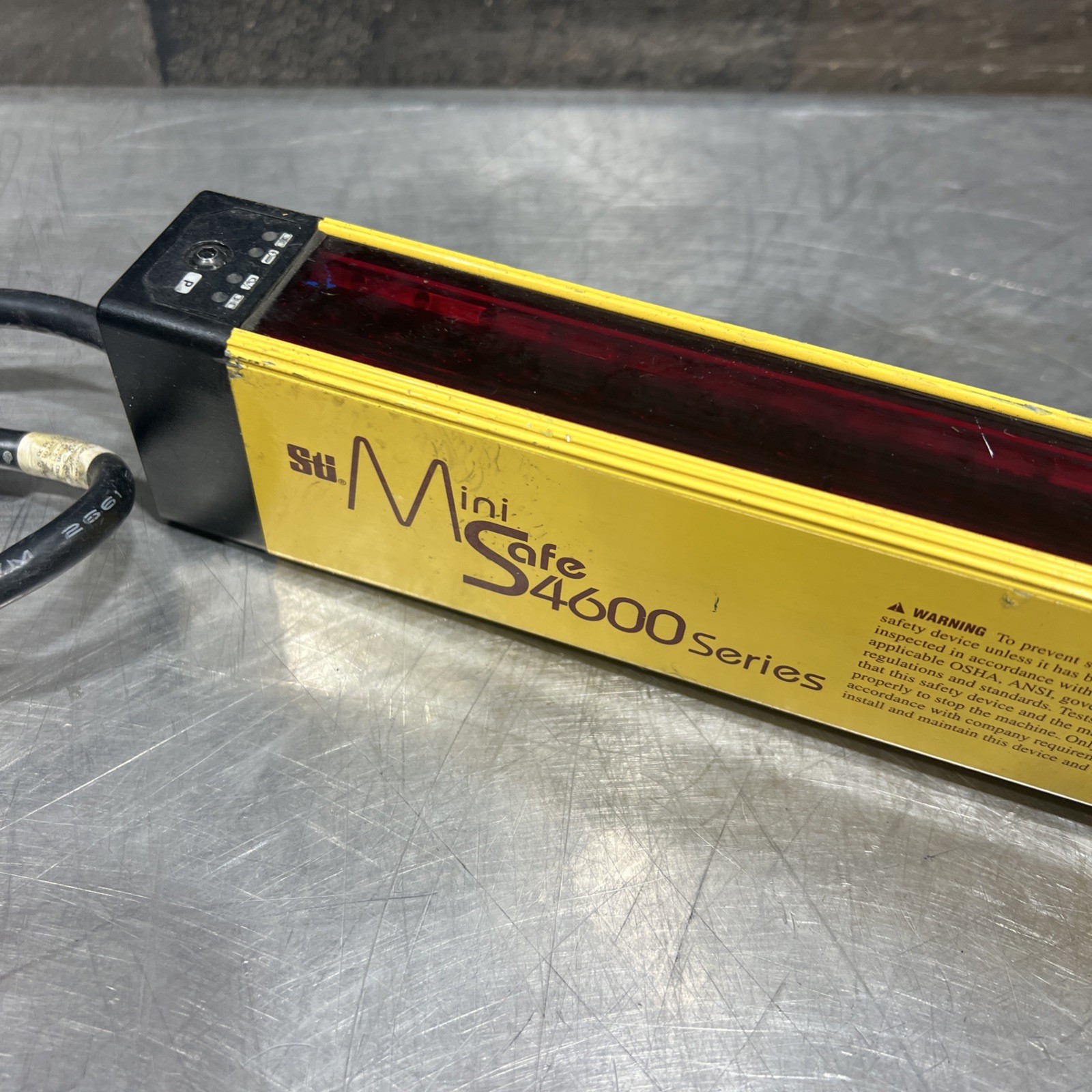 OMRON MS46SR-20-870-Q1-R-NO-FN Light Curtain Used Surplus