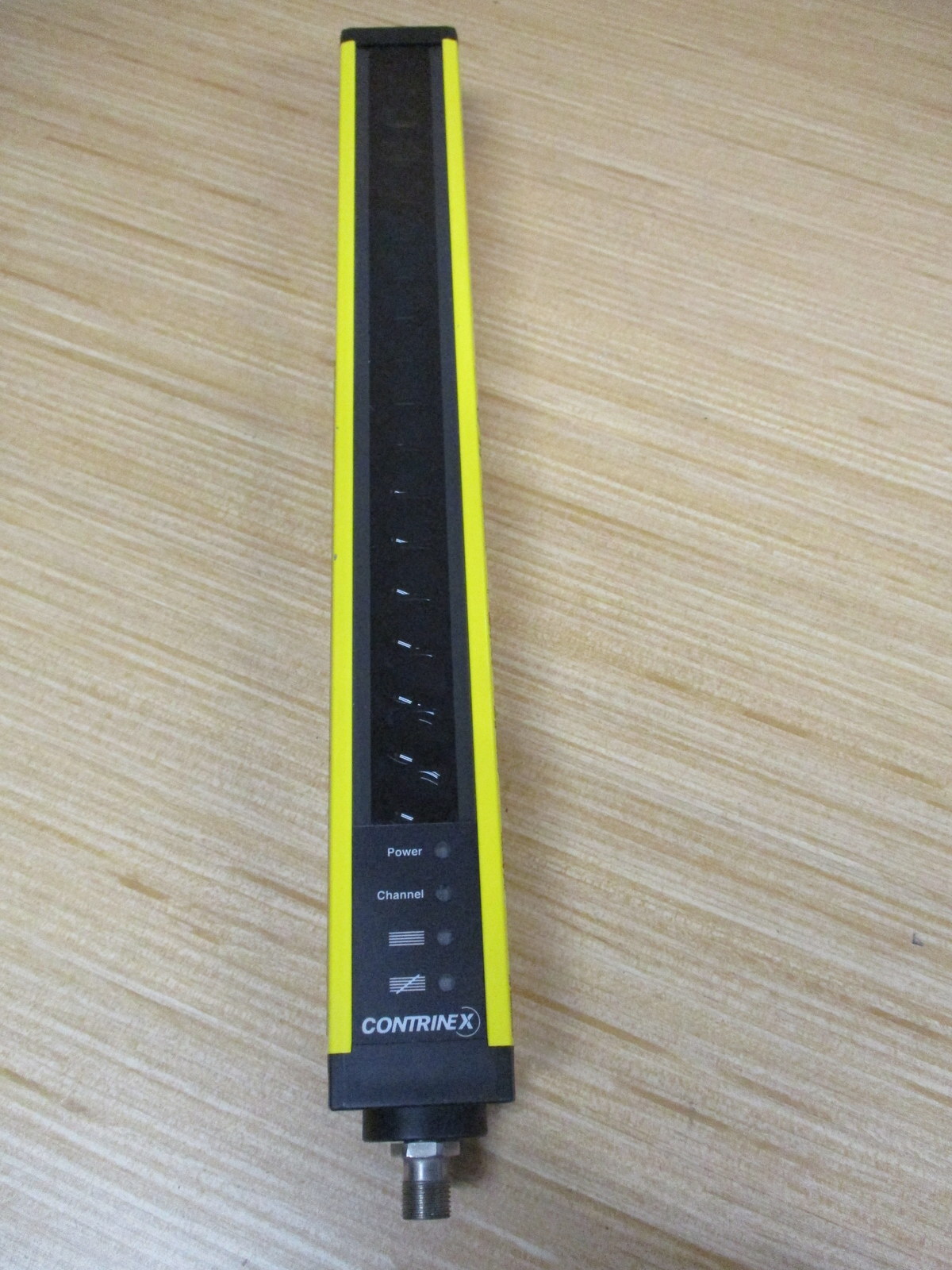 Contrinex YBB-30R4-0250-G012 Safety Light Curtain Receiver