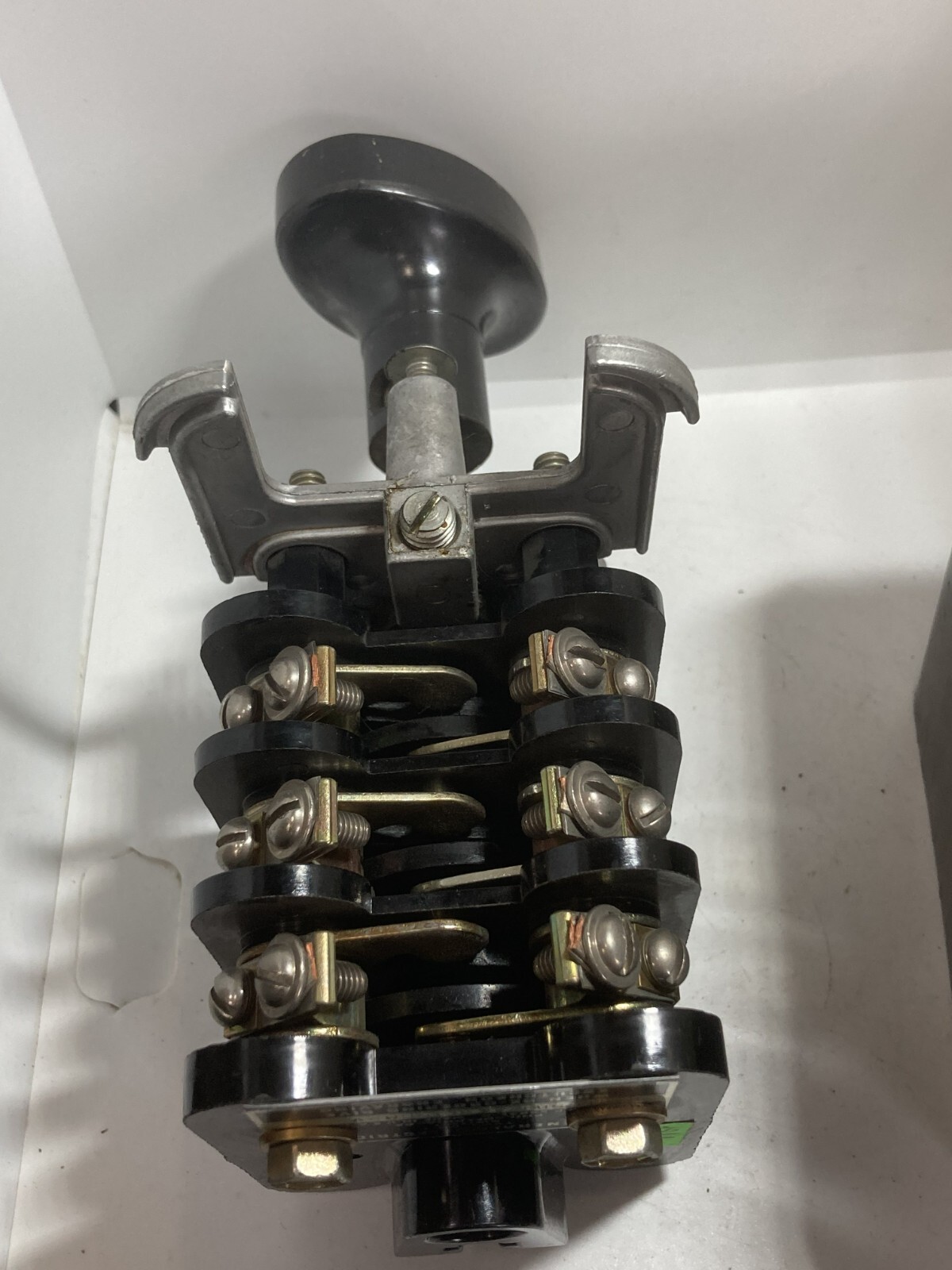 GENERAL ELECTRIC 16SB1CB203SSN2V ROTARY CAM SWITCH TYPE SB-1 2 POSITION NNB