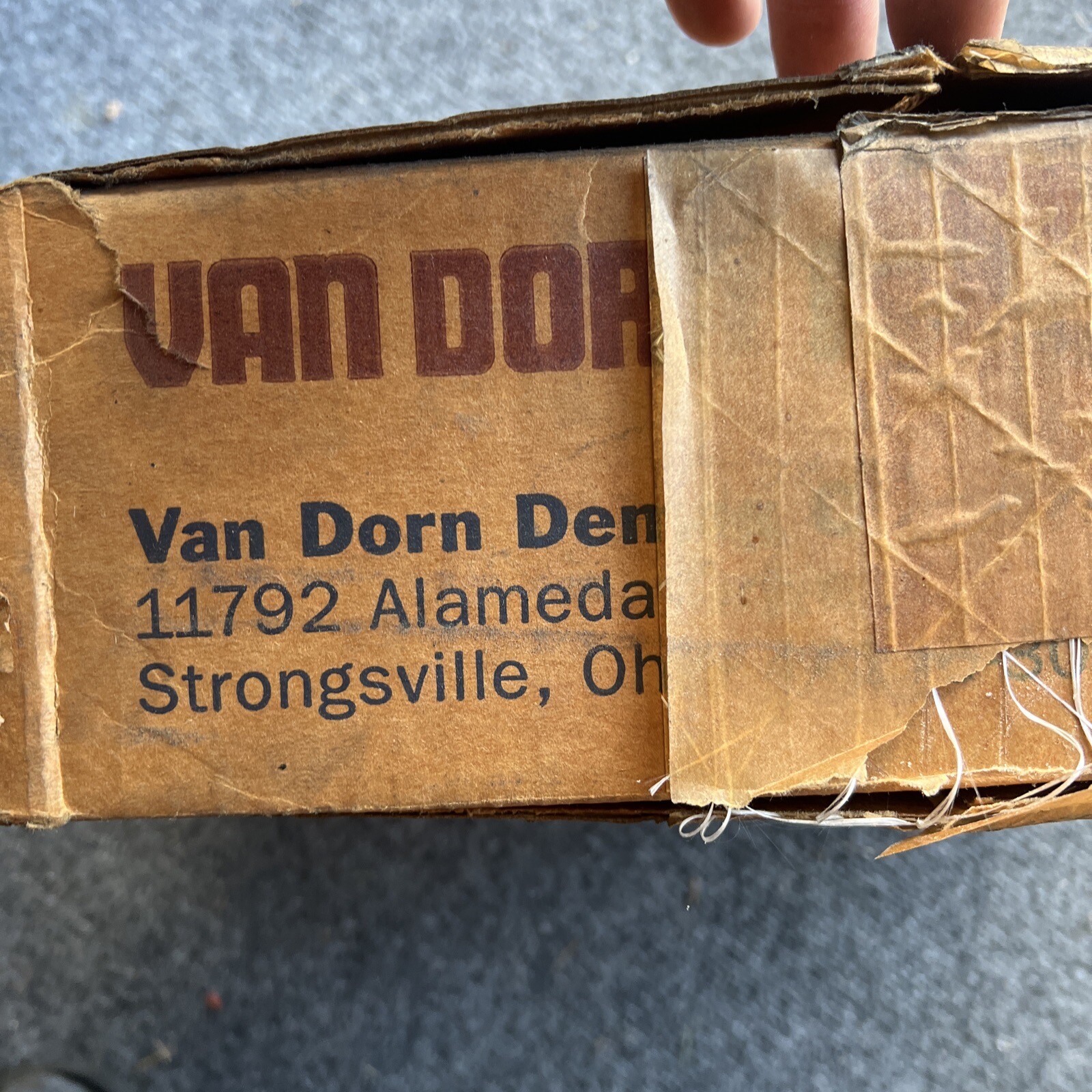 VAN DORN Spacer 46738 New In Original Box Free Shipping