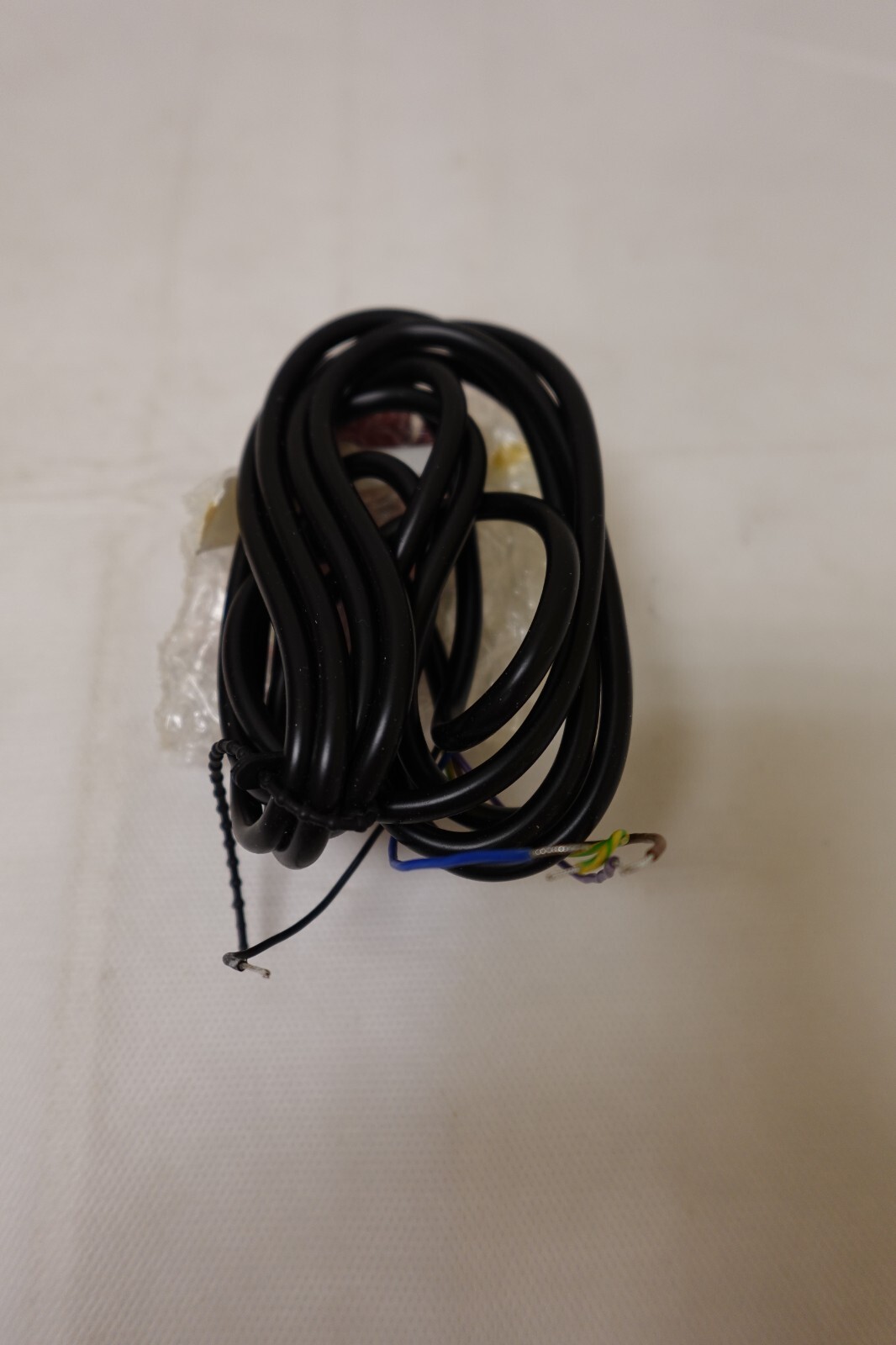 NAMCO EP110-14260 PHOTOELECTRIC SLOT SENSOR – RETRO-REFLECTIVE – GS05/2G LEUZE