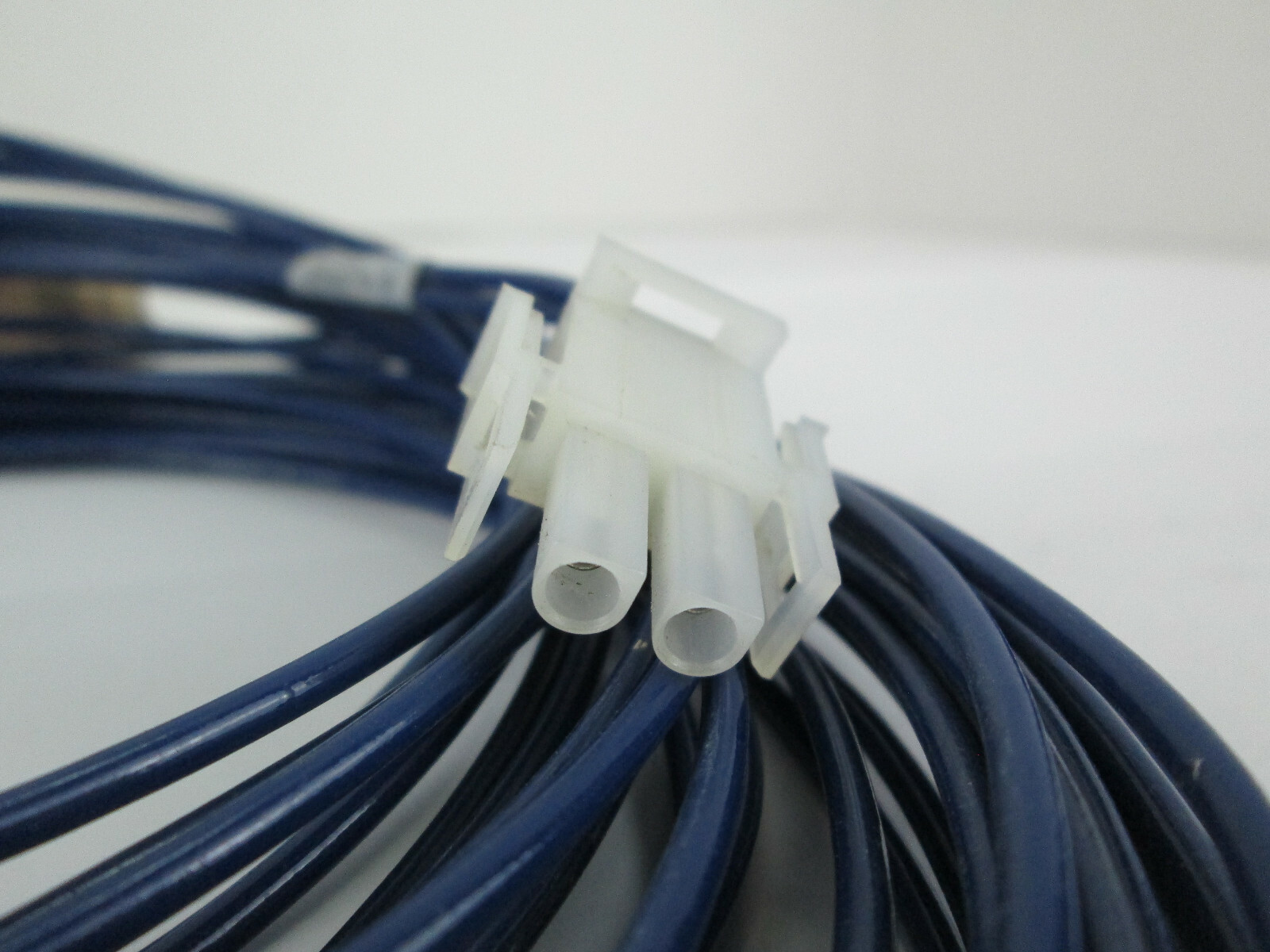 CCI Triangle 16 AWG TFFN E22337 600V AWM 1316 1408 1452 1000V Cable 2-Pin Plug