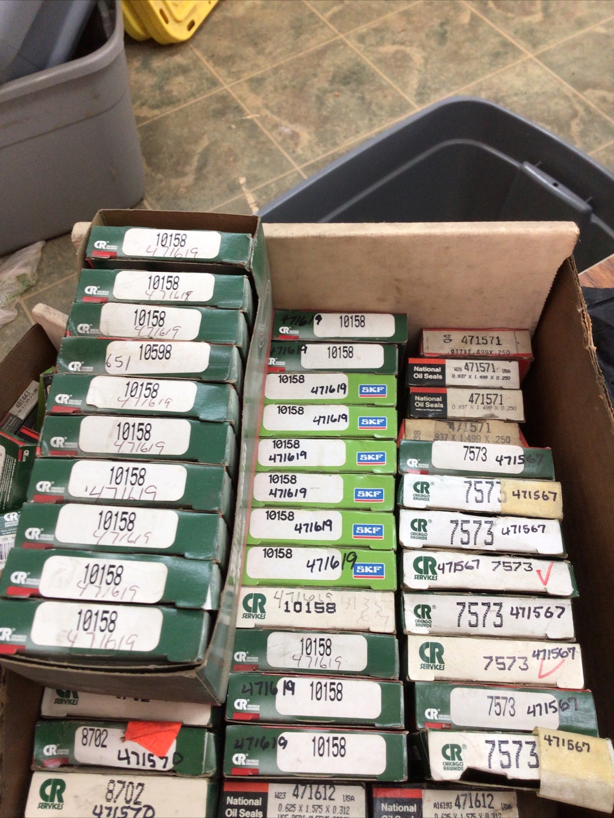 (7) CHICAGO RAWHIDE & SKF OIL SEALS 10158 (TA49MS)
