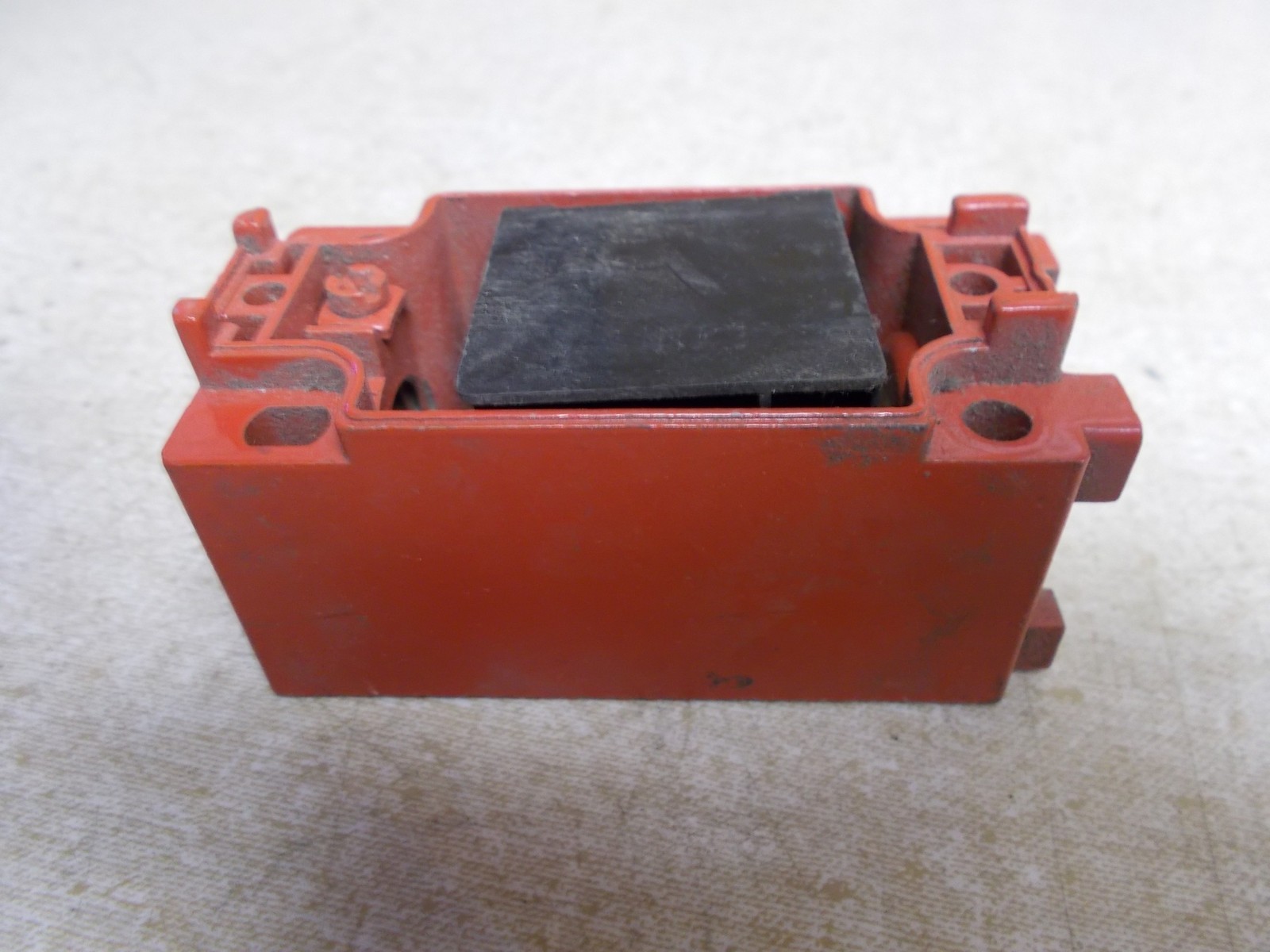 Telemecanique Safety Interlock Switch N9341XCK-J59 *FREE SHIPPING*