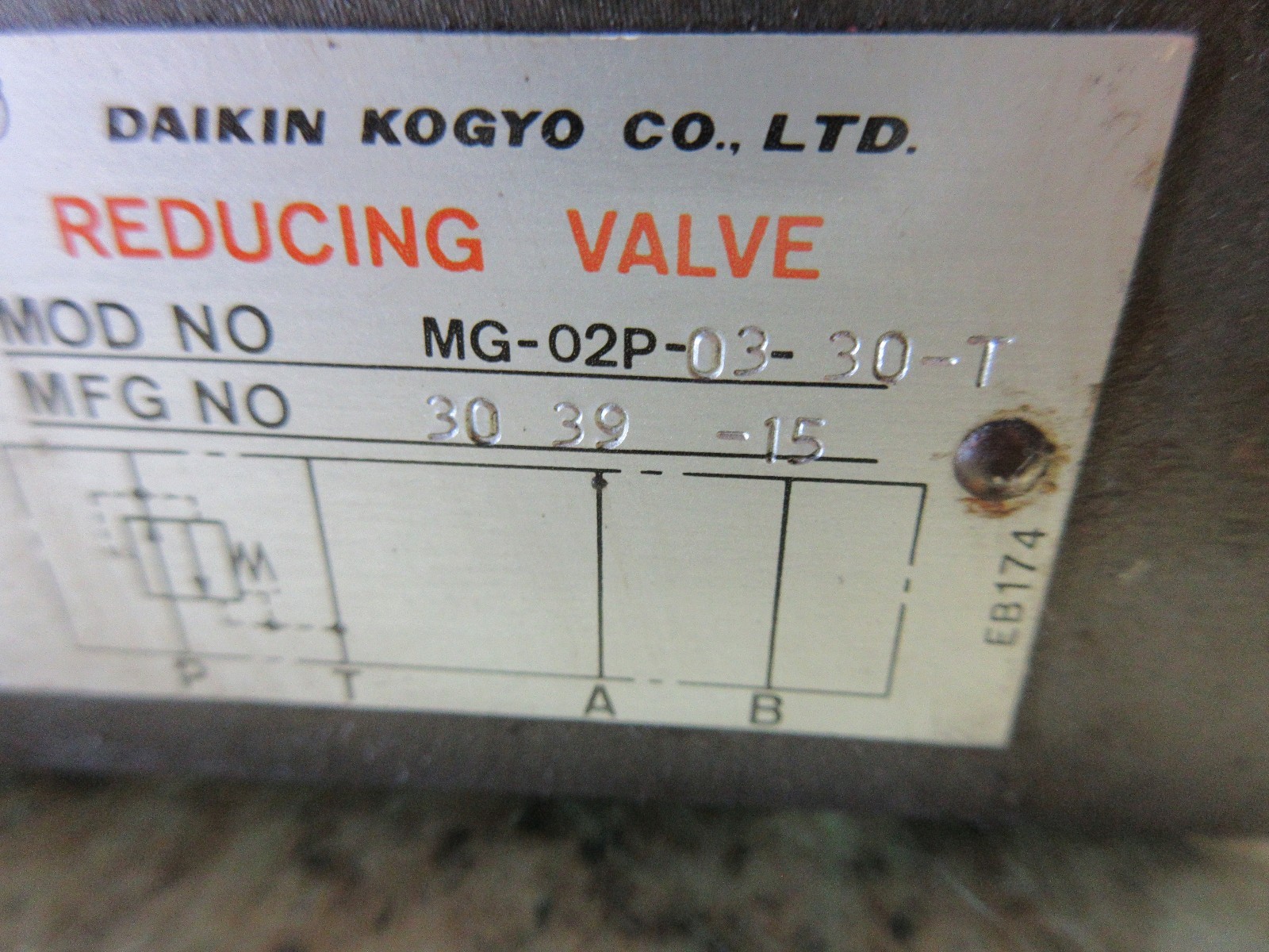 DAIKIN REDUCING VALVE MG-02P-03-30-1 MFG NO 30 39-15 CNC LOT OF 3 PIECES