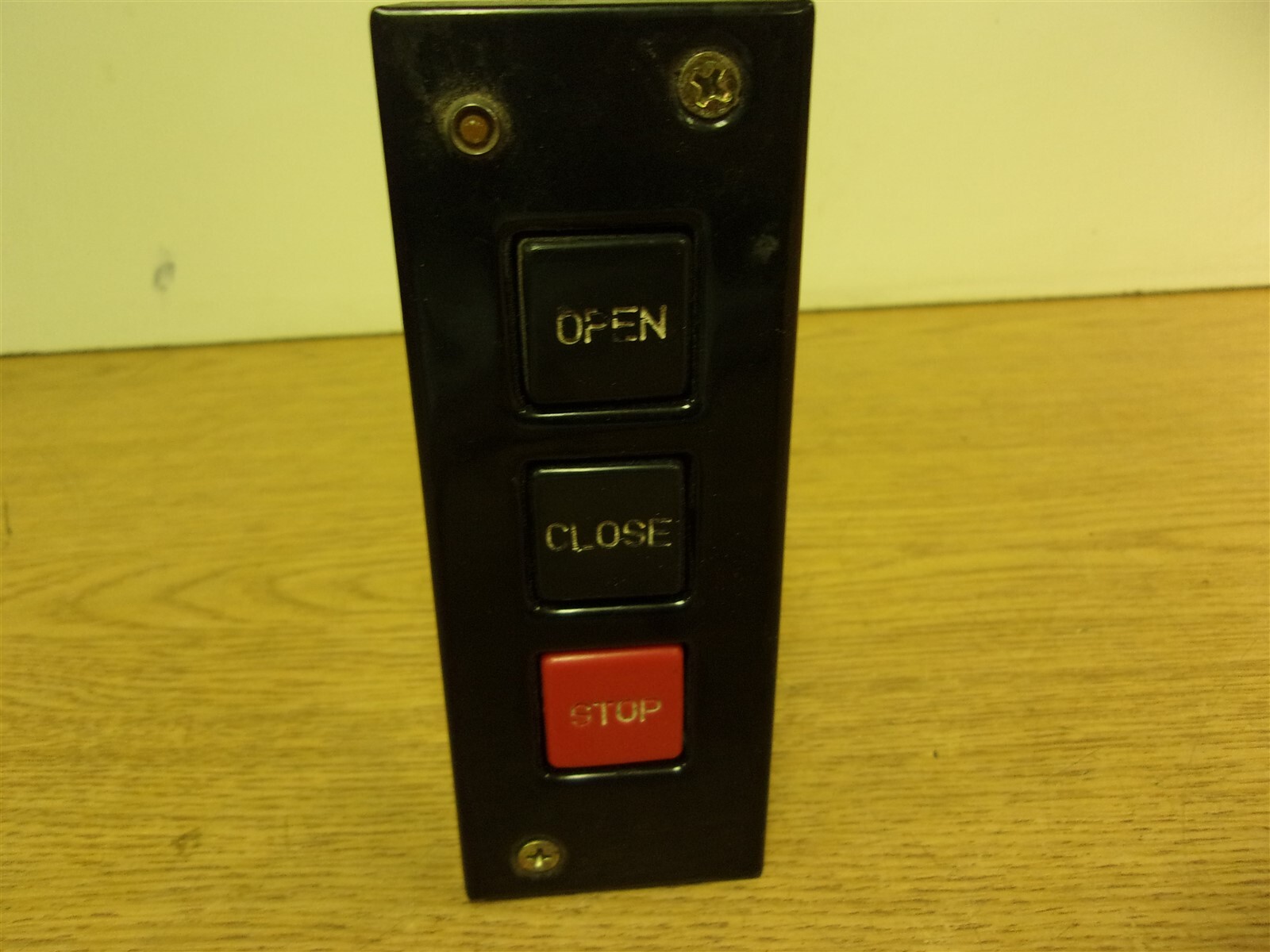 MMTC PBS-3 Three Button Switch Control Station *FREE SHIPPING*