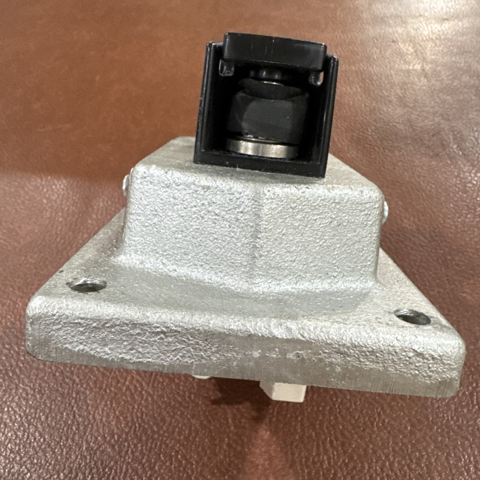 Eaton Crouse-Hinds EDS3190GBS153 Explosion Proof Industrial Control Switch 600V