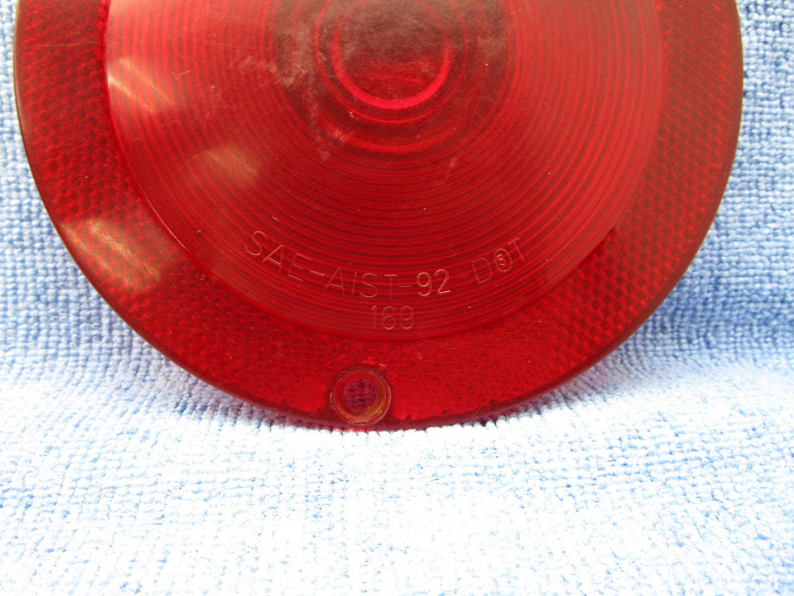 SATE-LITE 169 RED Tail Light Lamp Lens 5-1/8″ SAE-AIST-92-DOT