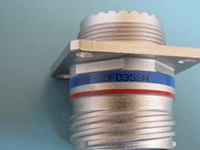 DEUTSCH D38999/20FD35SN Qty of 1 per Lot 37 Position Circular Connector Recepta