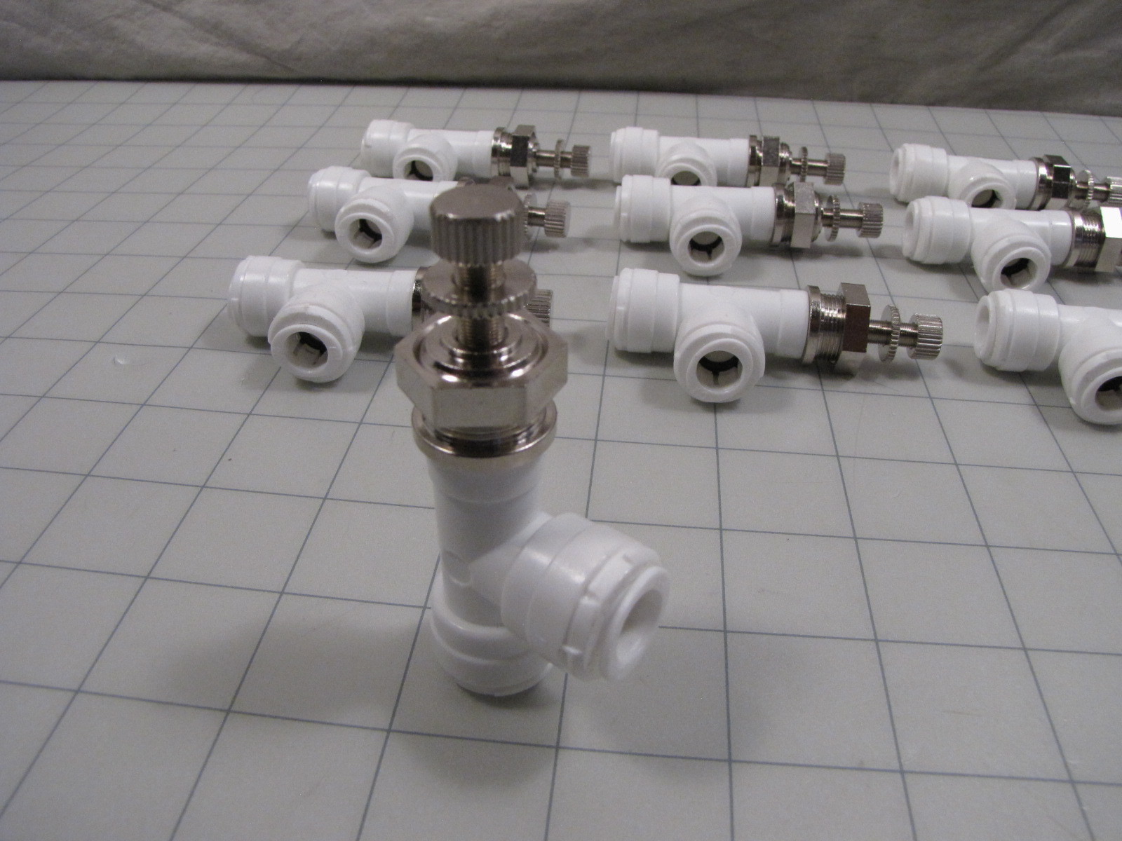 10pk DMfit 3/8″ x 3/8″ Bulkhead Control Valve Elbow Union ABCEU 0606W NEW