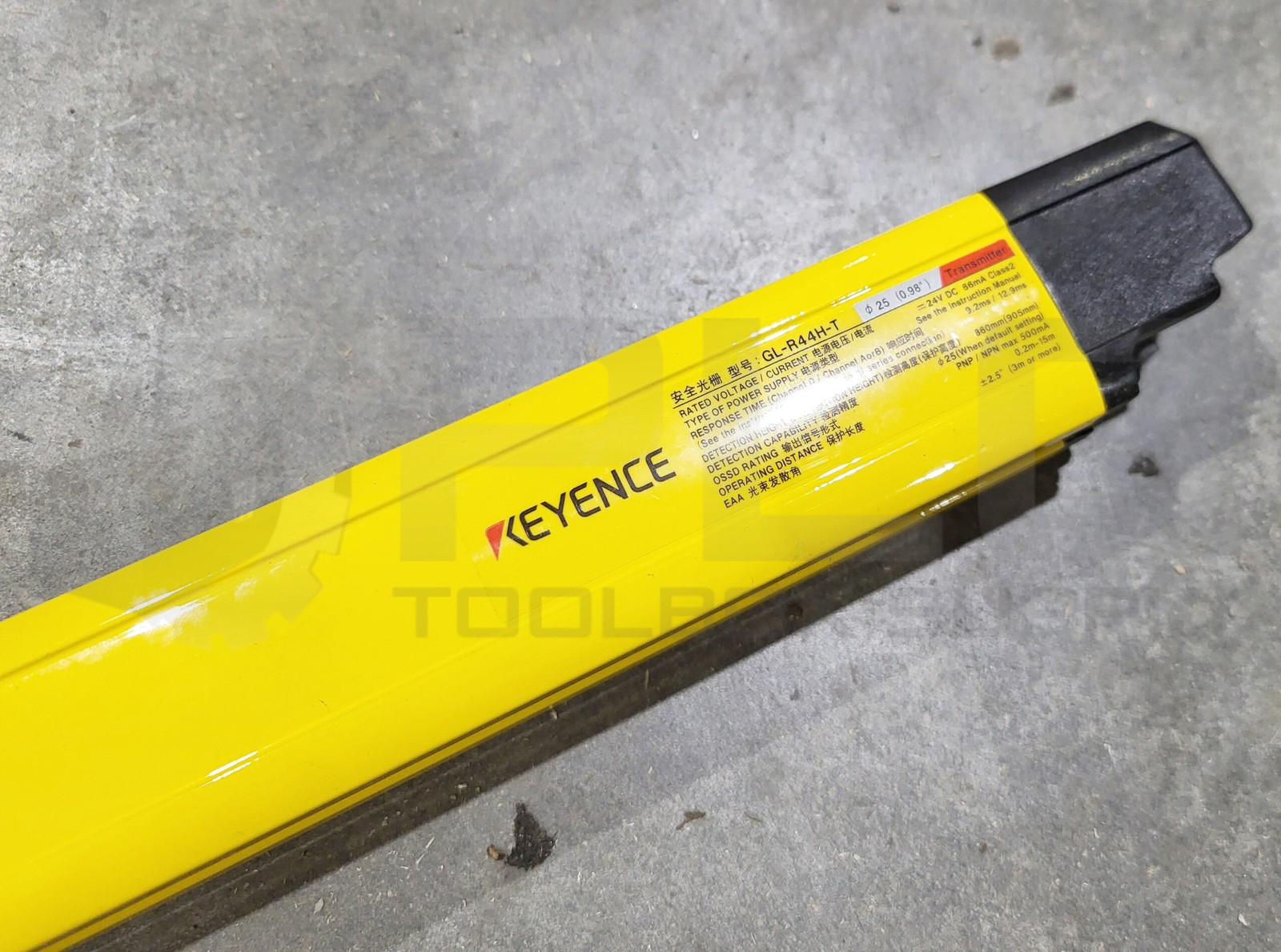 NEW KEYENCE GL-R44H-T SAFETY CURTAIN TRASMITTER