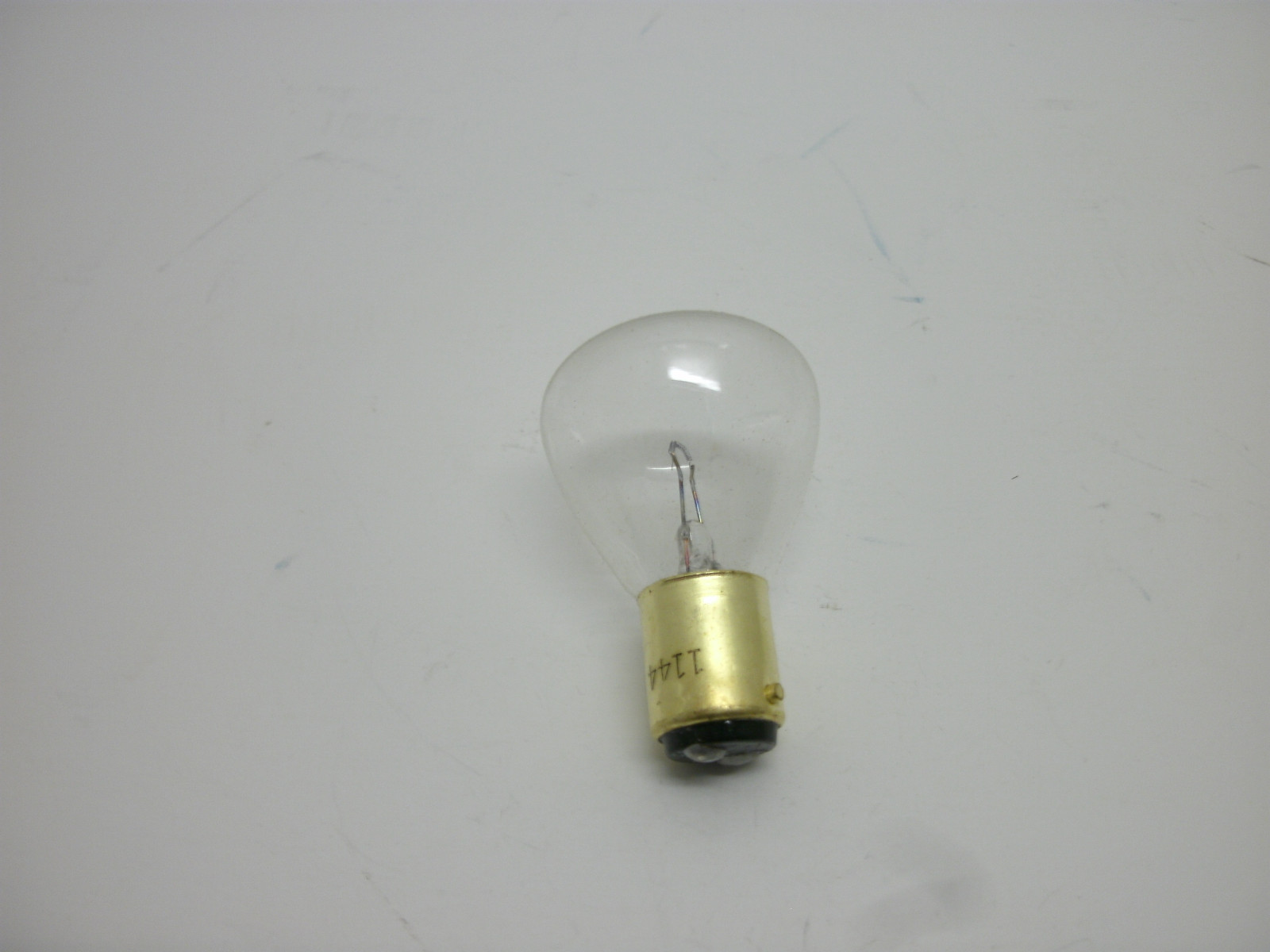 CHICAGO MINIATURE 1144 BULB/LAMPS 12.5V 1.98A 32 MSCP RP11 BA15D D C (1-PC) NNB