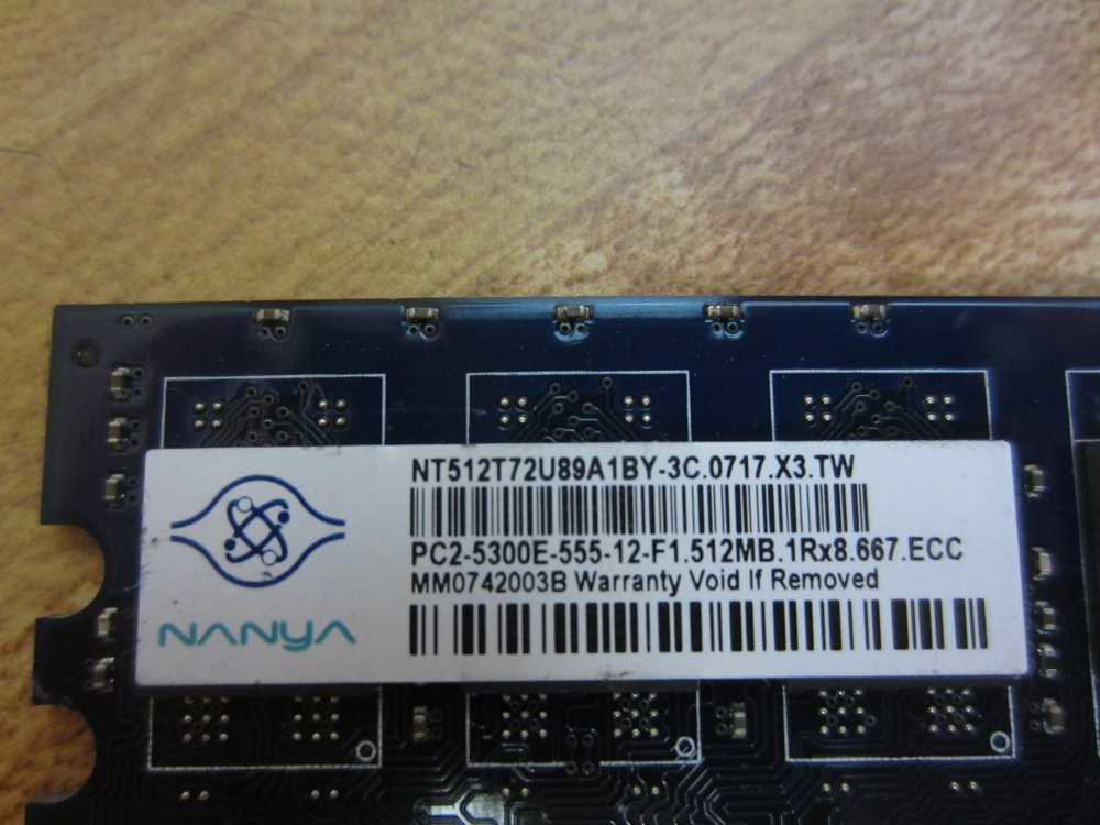 Nanya NT512T72U89A1BY-3C.0717.X3.TW Memory Module PC2-5300E-555-12-F1