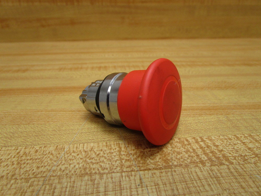 Schneider ZB4BT84 Telemecanique Push/Pull Pushbutton