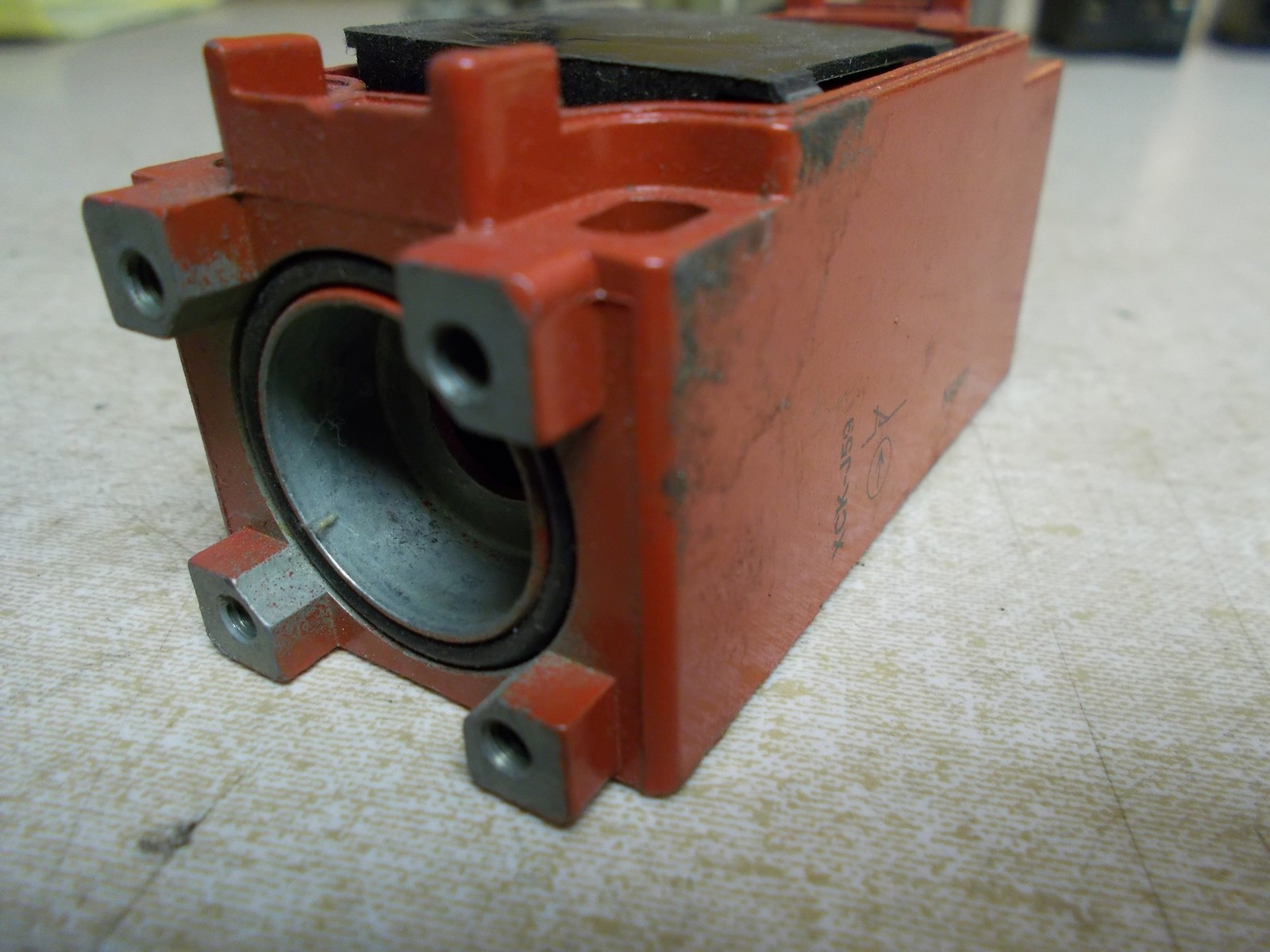 Telemecanique Safety Interlock Switch N9341XCK-J59 *FREE SHIPPING*