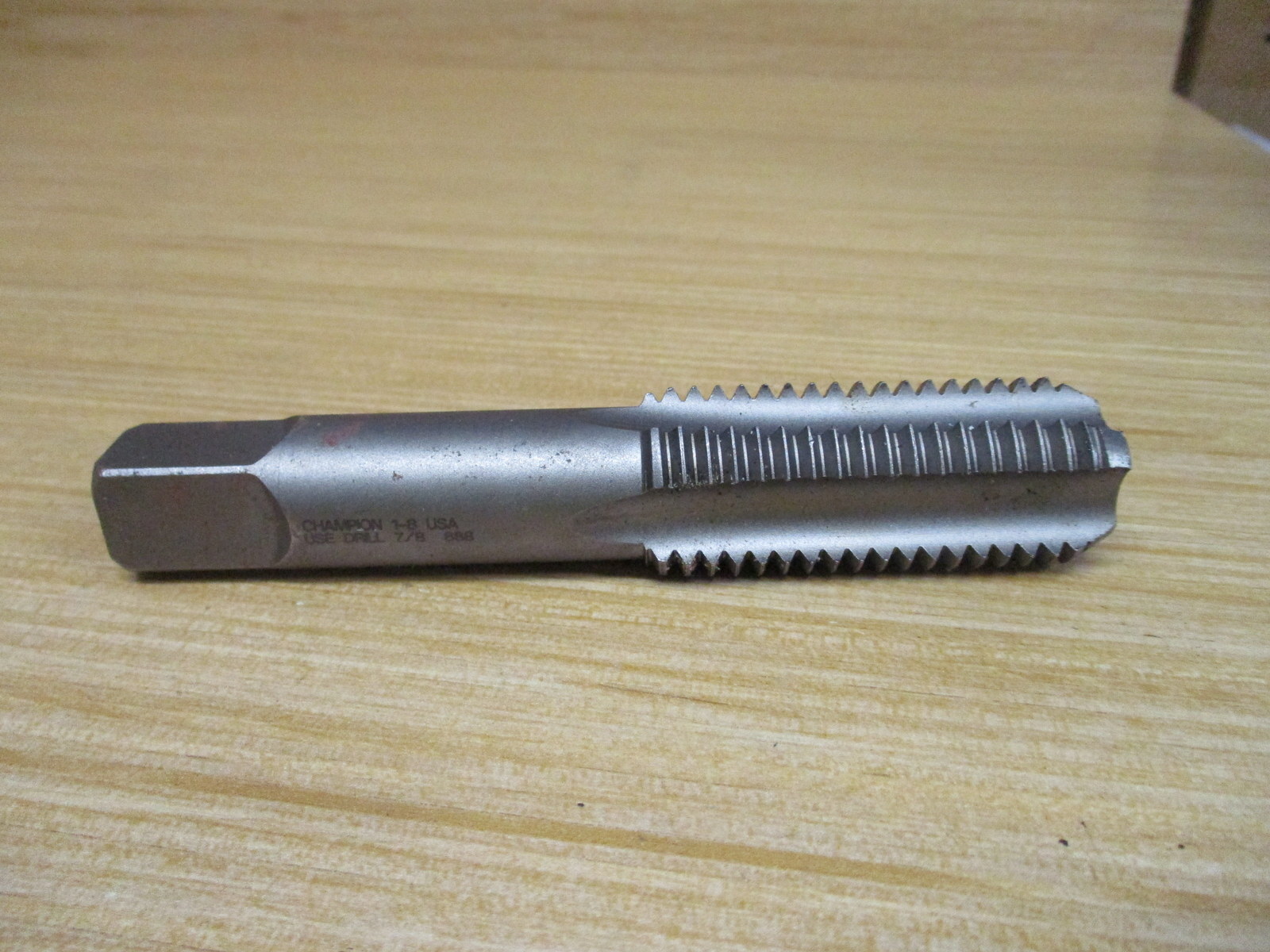 Champion 1-8-S Carbon Hand Tap Set 302