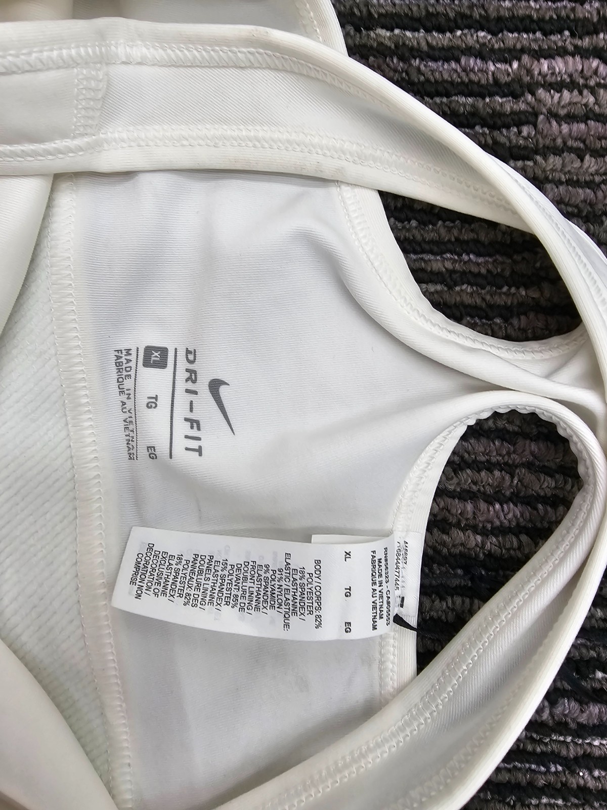 NIKE 445687 ATHLETIC SPORTS BRA DRI-FIT WHITE XL