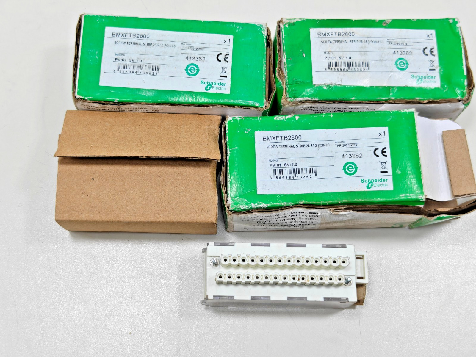 (3Pcs) BMXFTB2800 Schneider Electric 28-Pin Removable Caged Terminal Blocks PV01