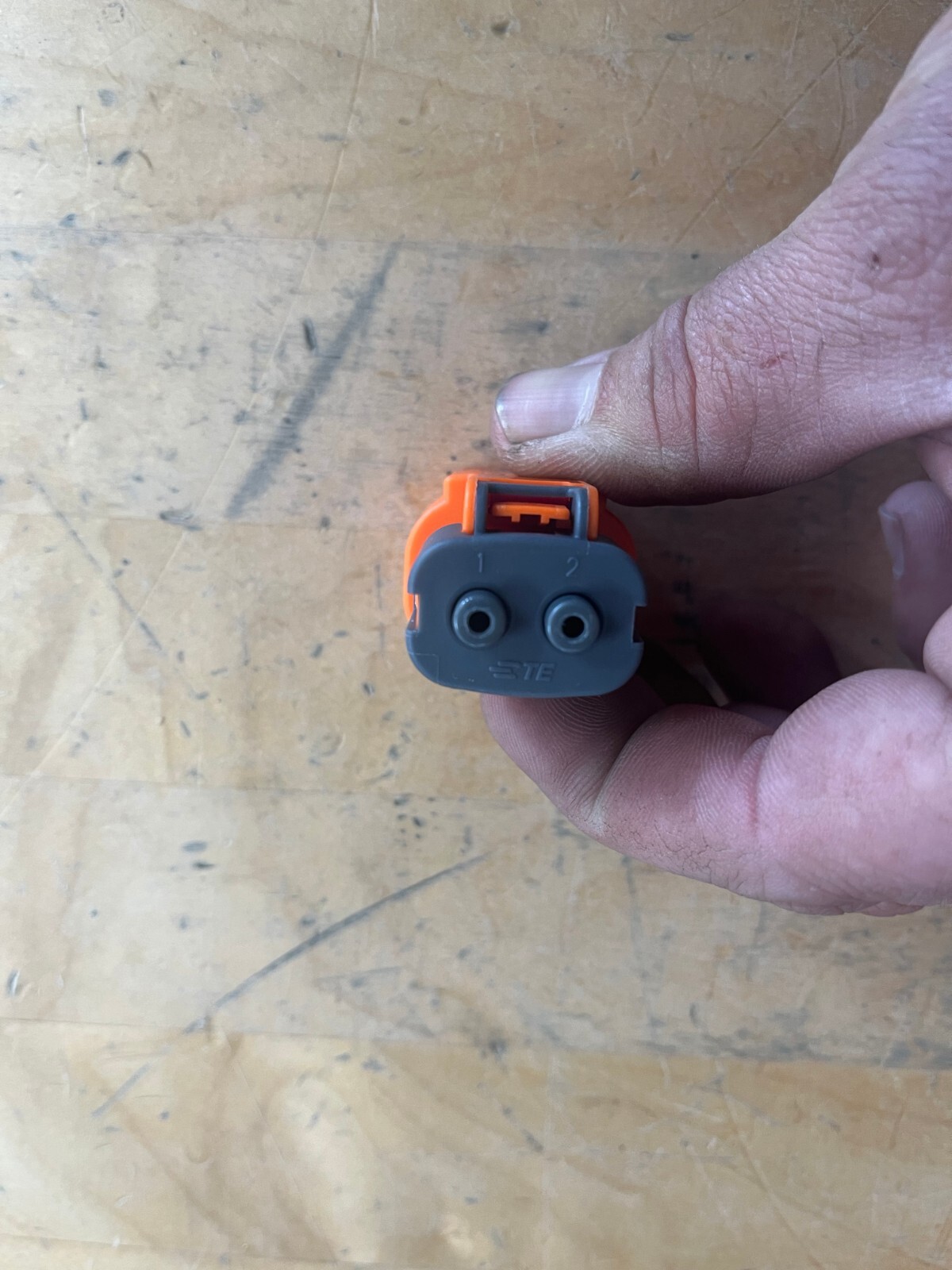 TE Connectivity 2103149-4, PLUG, HVIL ONLY, HVA280-2PHI