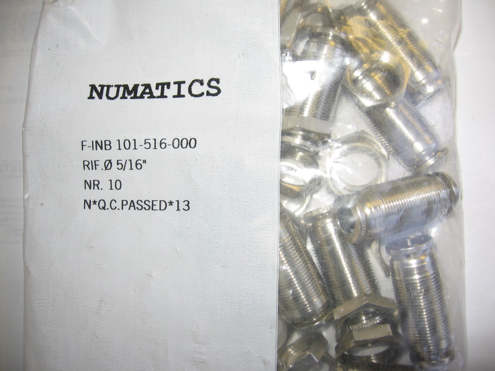 10) Numatics 5/16″ Tube Push-To-Connect Bulkhead Union Coupling INB101-516-000
