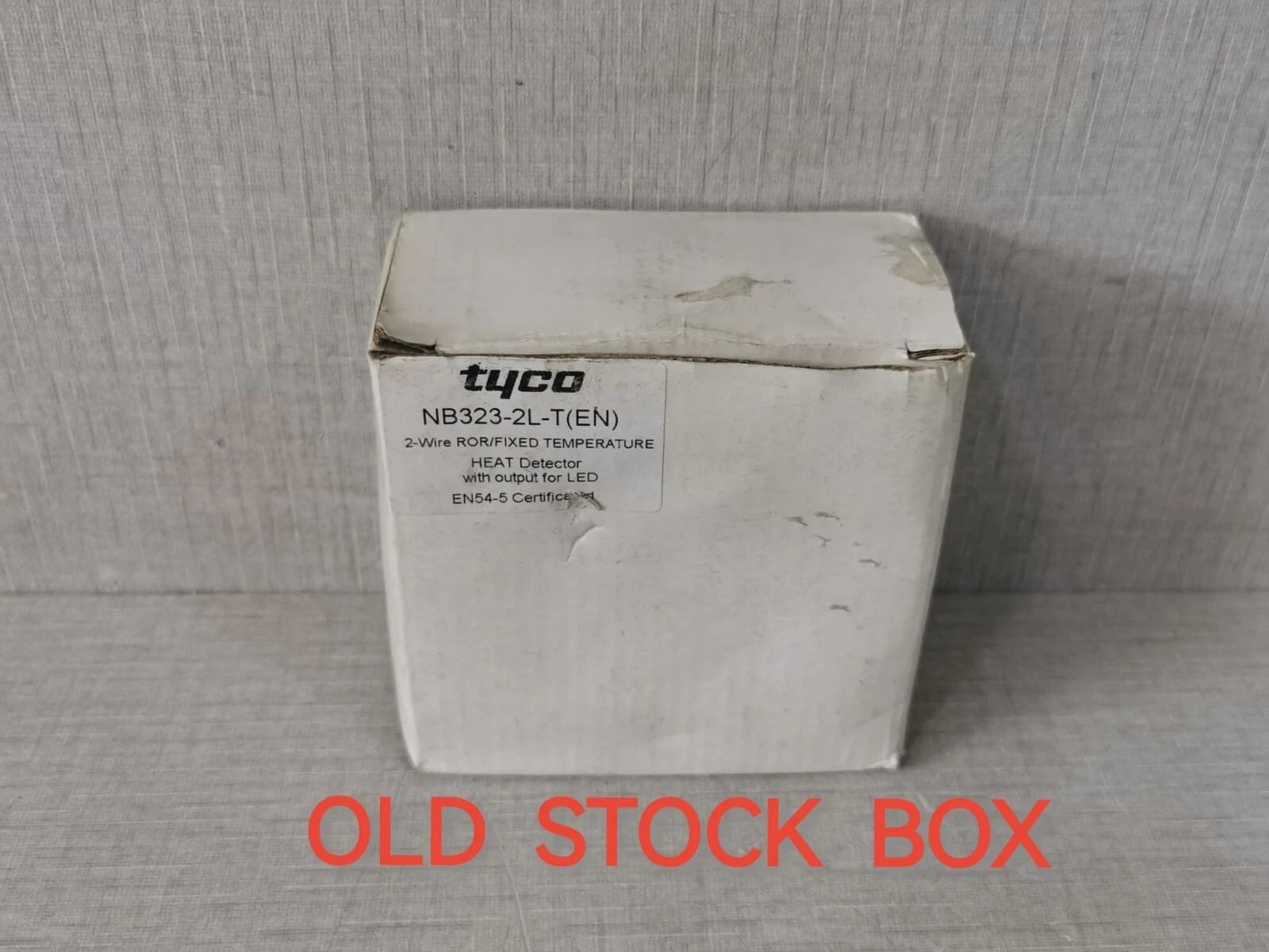 TYCO NB323-2L-T Heat Detector 2-Wire 24VDC ROR Fixed Temperature New OLD BOX
