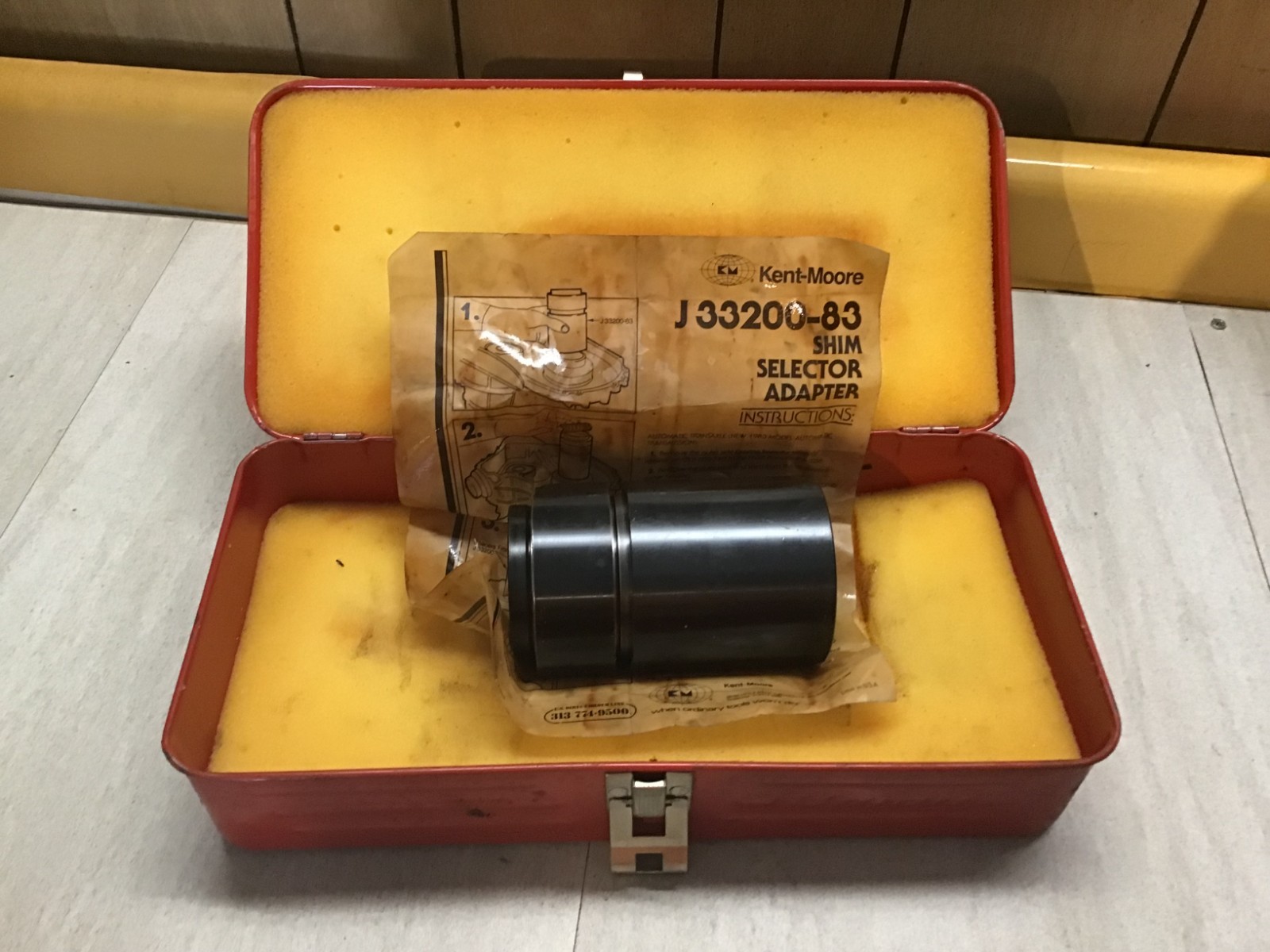 Complete Kent-Moore 1983 Automatic Transaxle Gauge J-33200-83