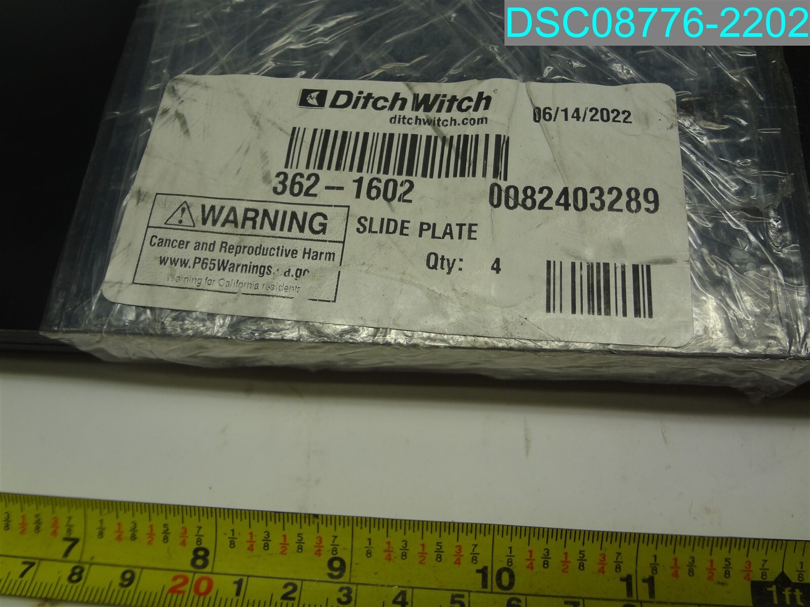 Qty = 4: DITCH WITCH 362-1602 SIDE PLATES 0082403289