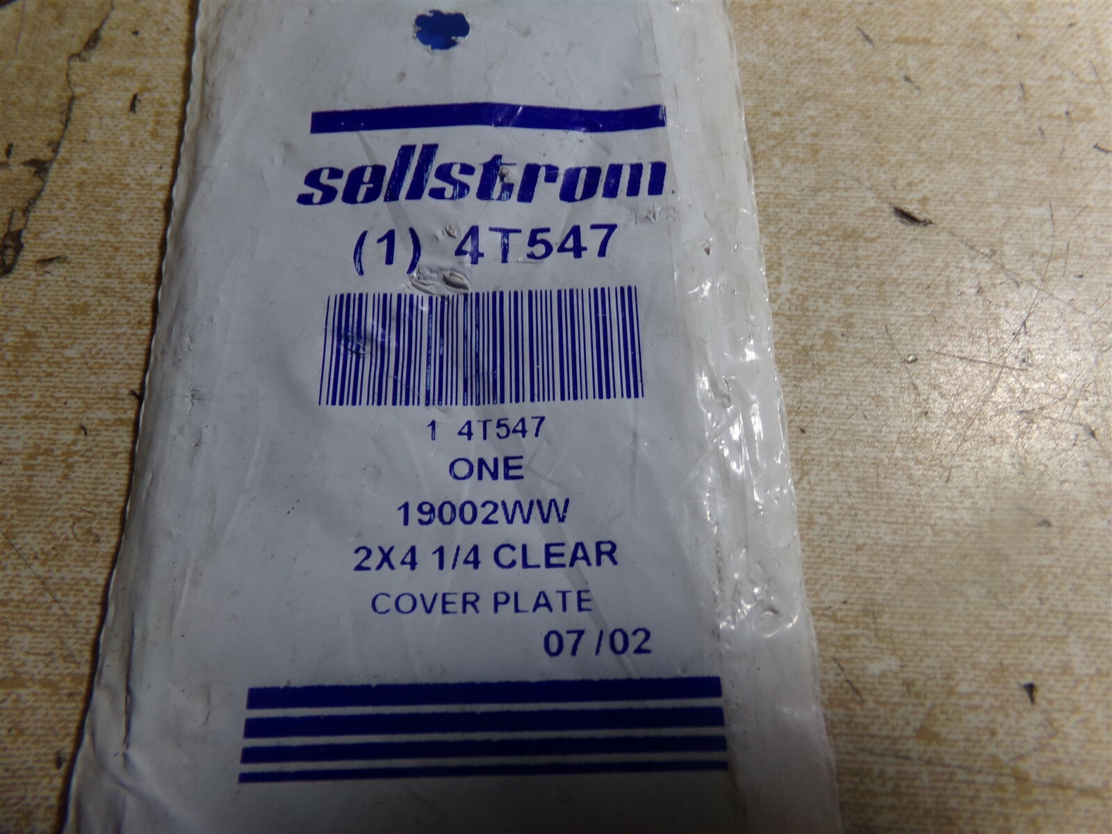 NEW Sellstrom 4T547 Blue/Clear Filler Cover Plate *FREE SHIPPING*