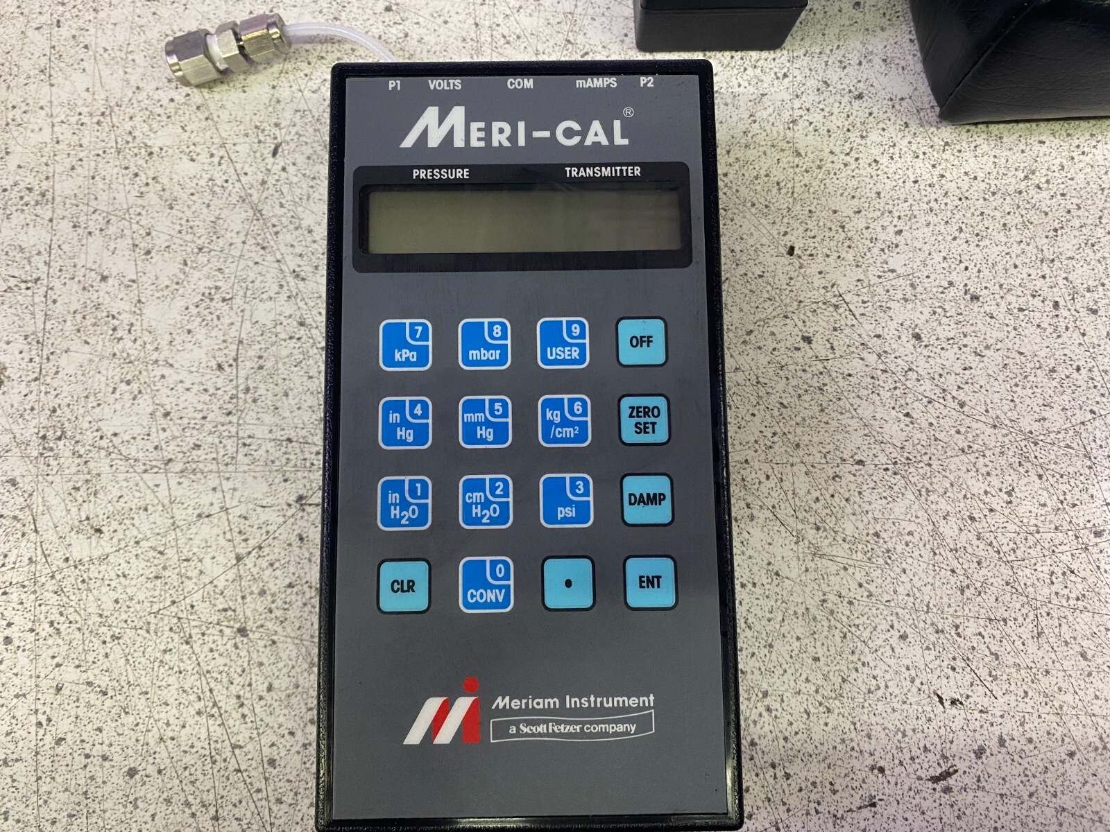 Meriam LP2000I Digital Manometer.
