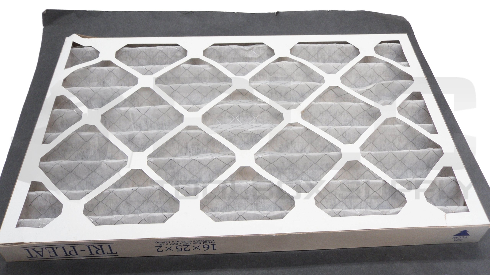 LOT OF 6 NEW TRI DIM 16X25X2 AIR FILTER TRI-PLEAT