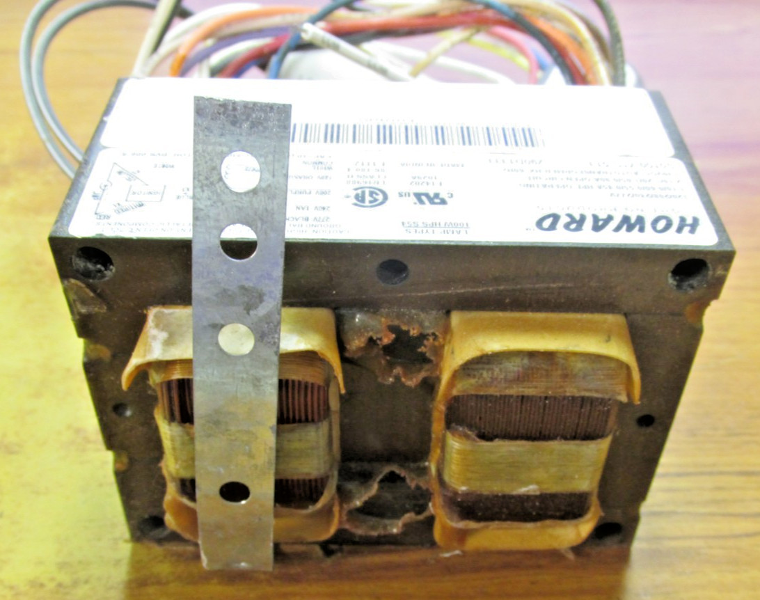 NIB. HOWARD CORE & COIL BALLAST 100W, 120/277V, CAT# S-100-4T-HXH-K .. TW-37